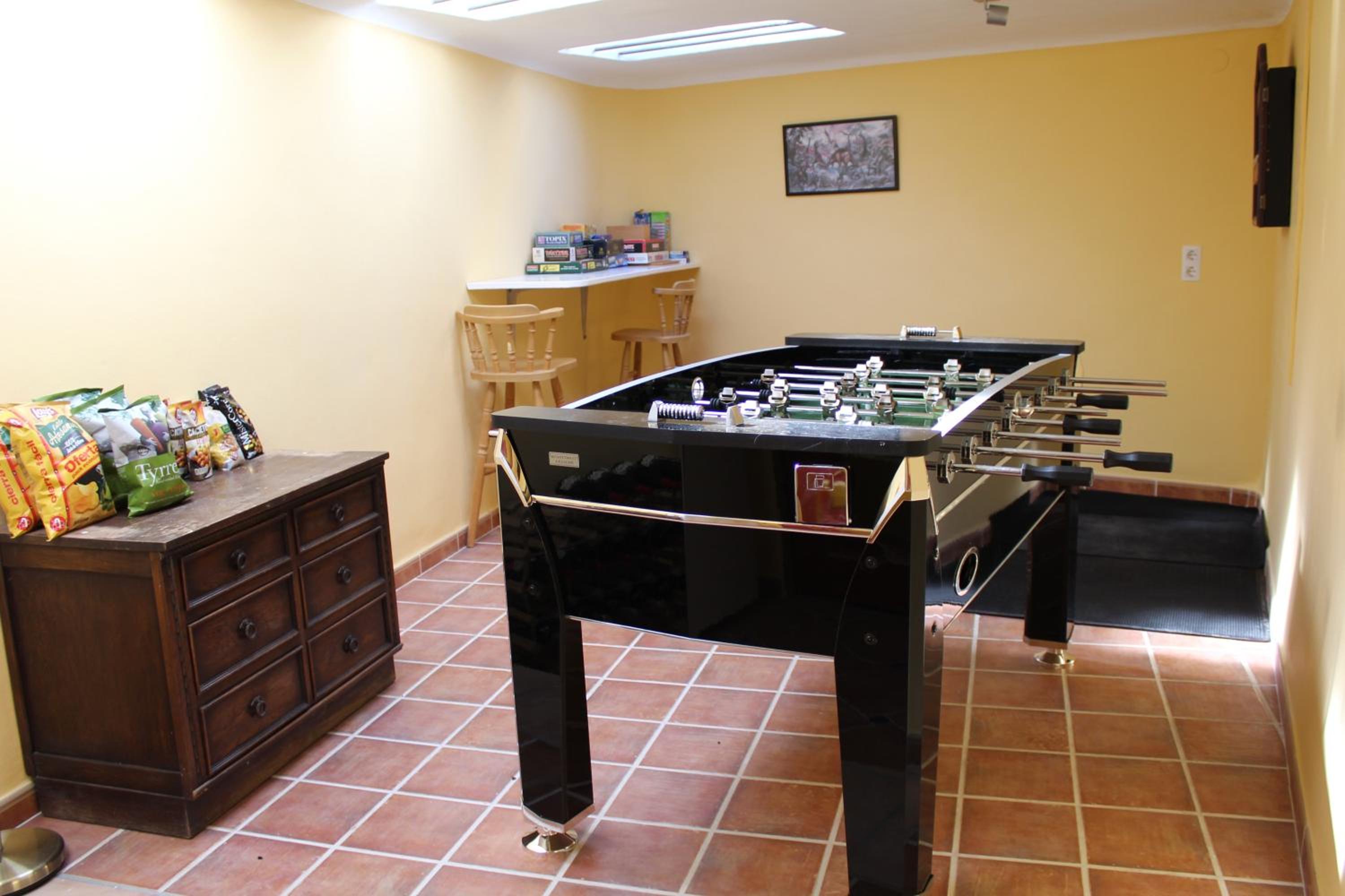 activities & amenities