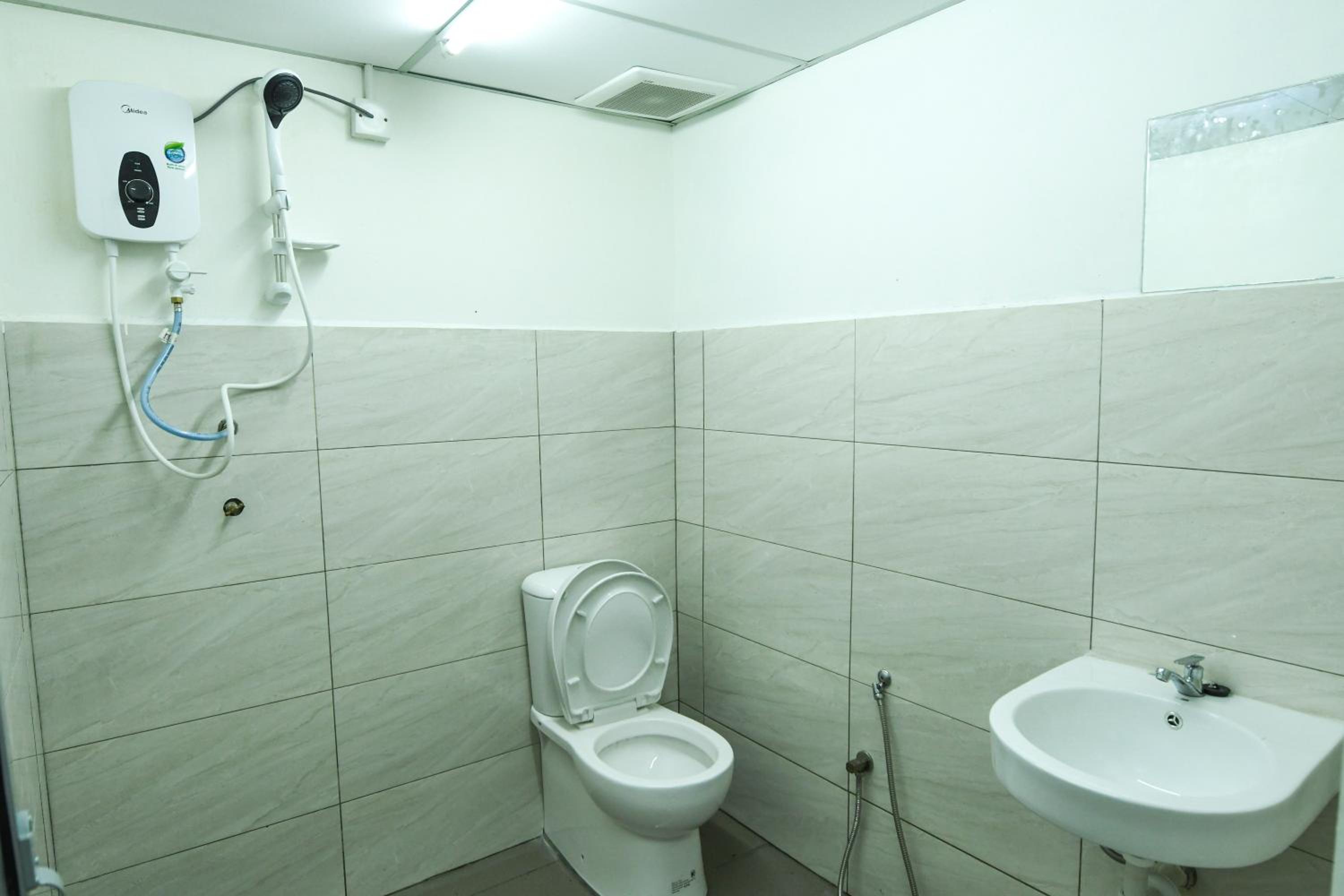 Sha La La Hostel