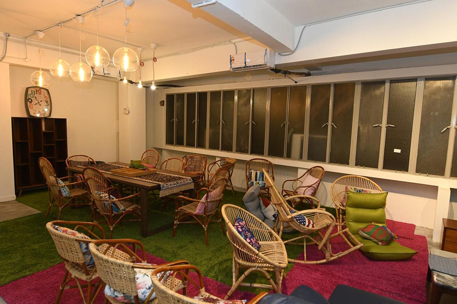 Sha La La Hostel