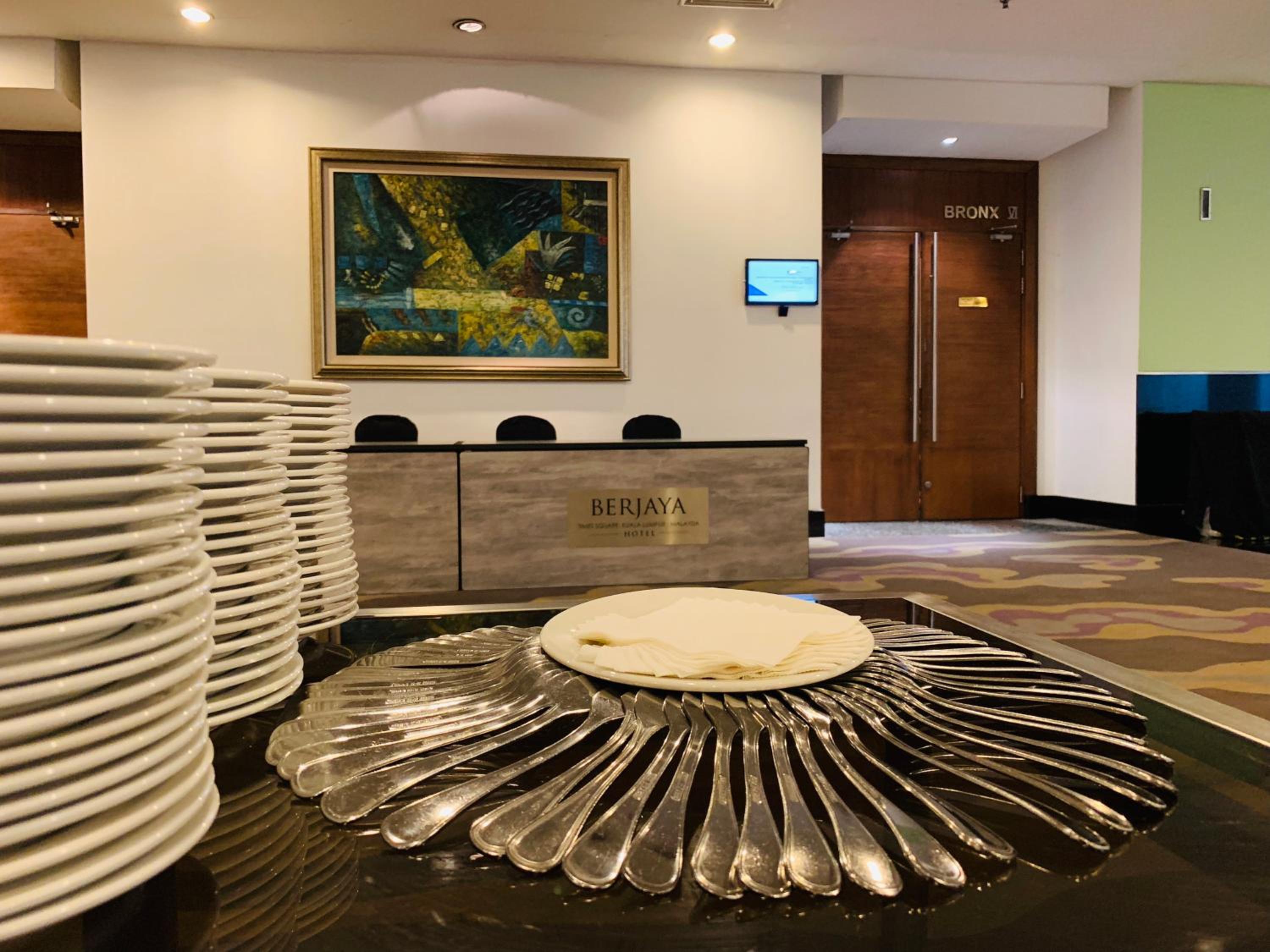 KL Service Suites at Times Square KL
