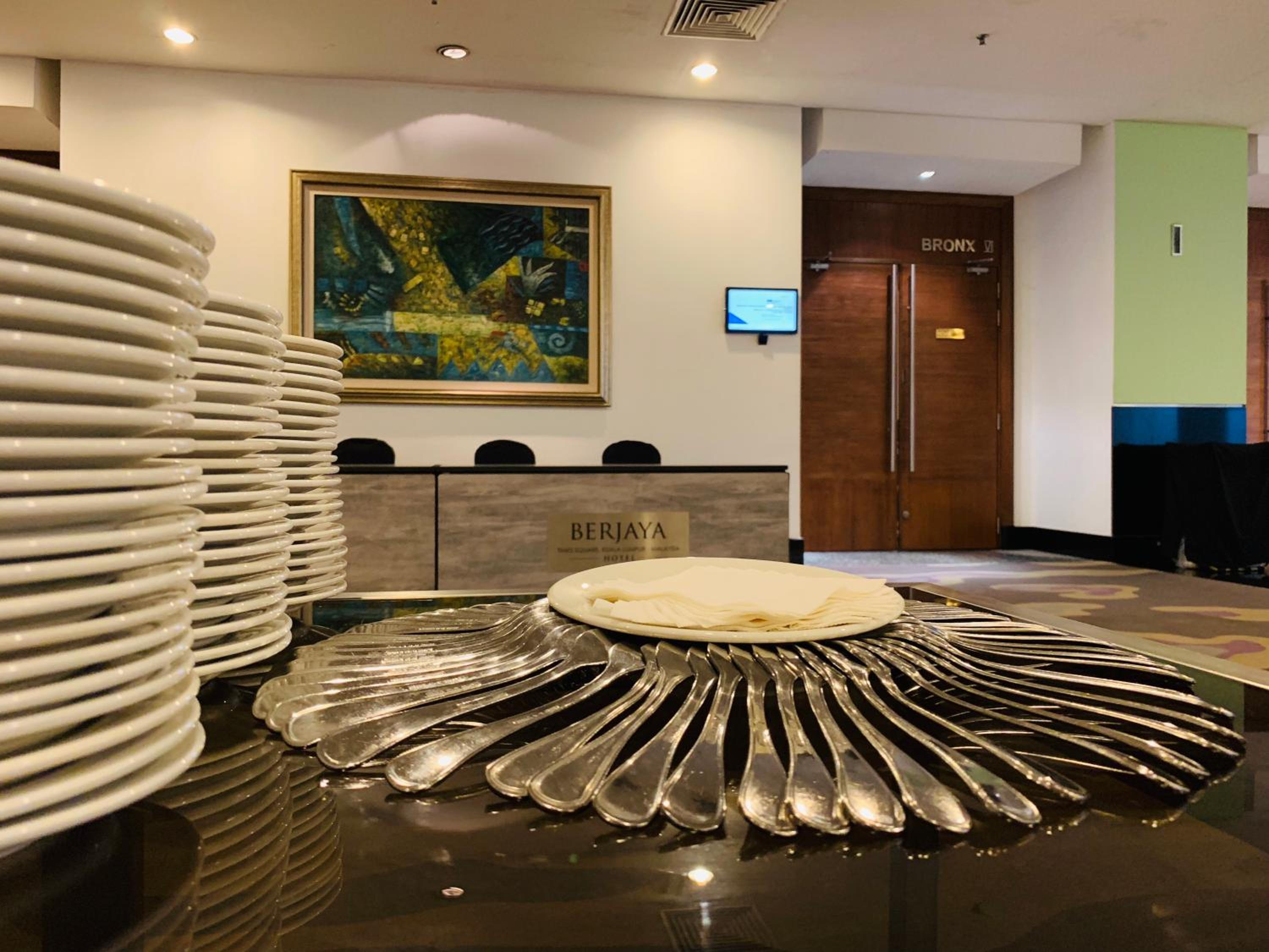 KL Service Suites at Times Square KL