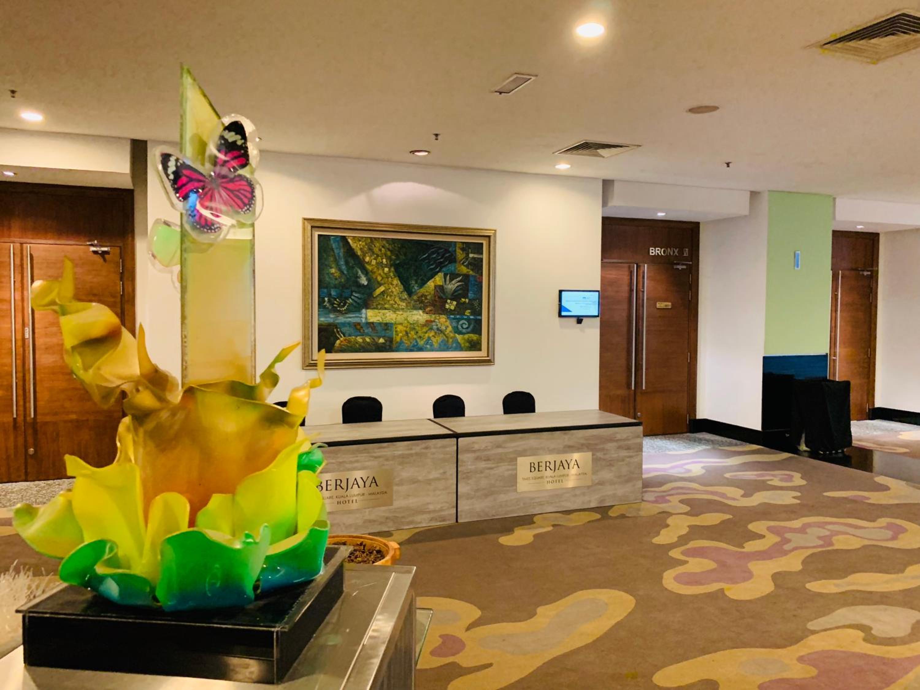 KL Service Suites at Times Square KL