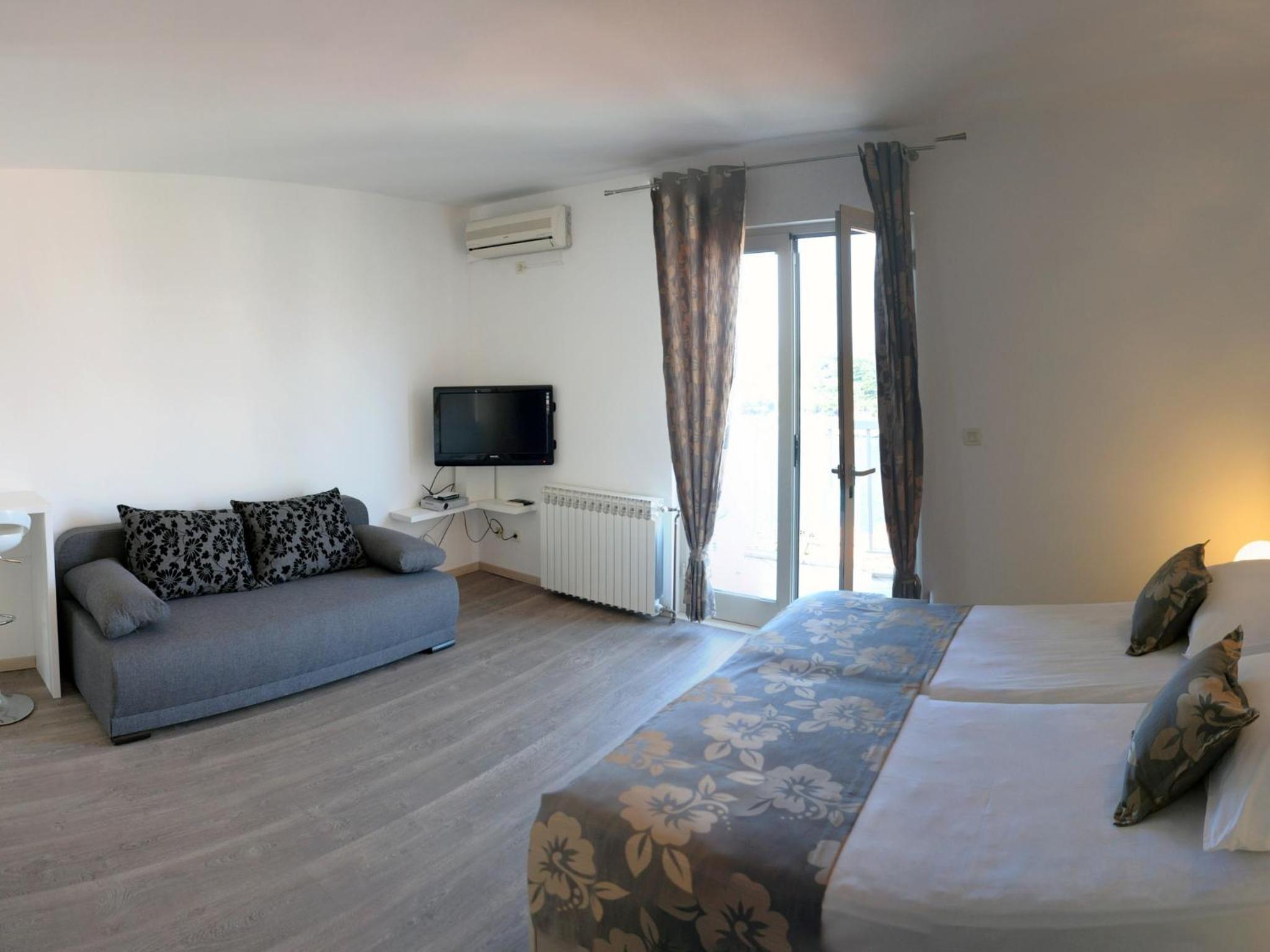 Paradis Apartments