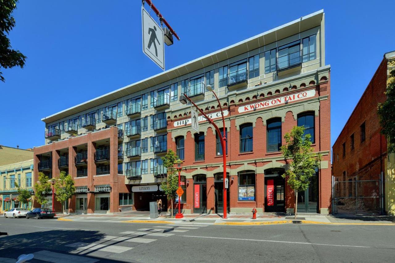 Downtown Heritage Condo with Parking