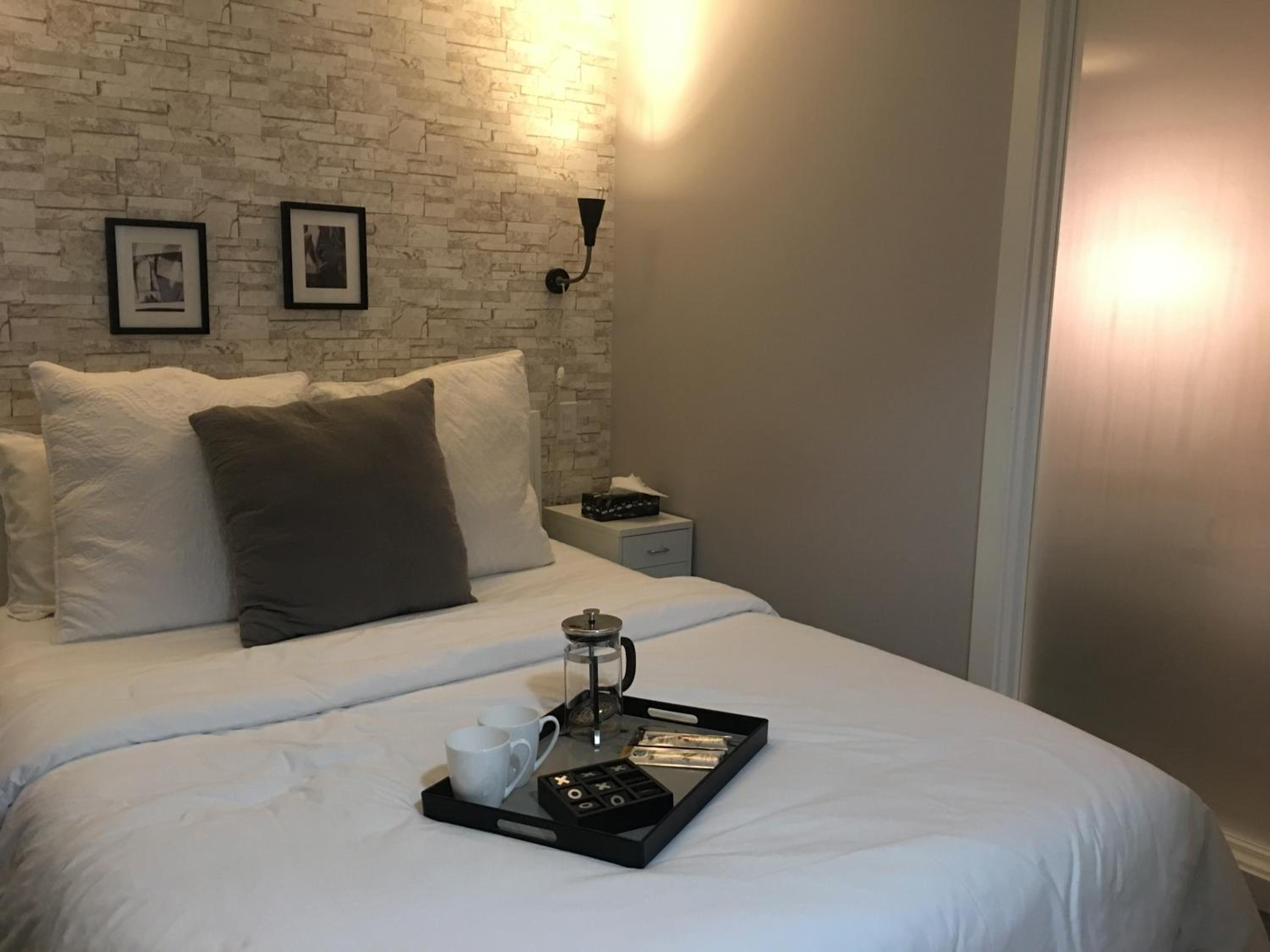 Downtown Heritage Condo with Parking