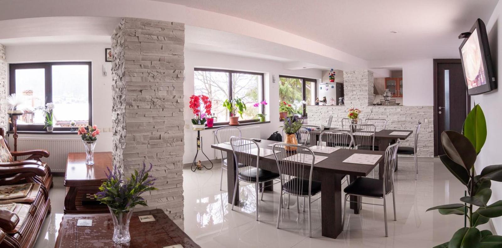 Casa Lazar view 5