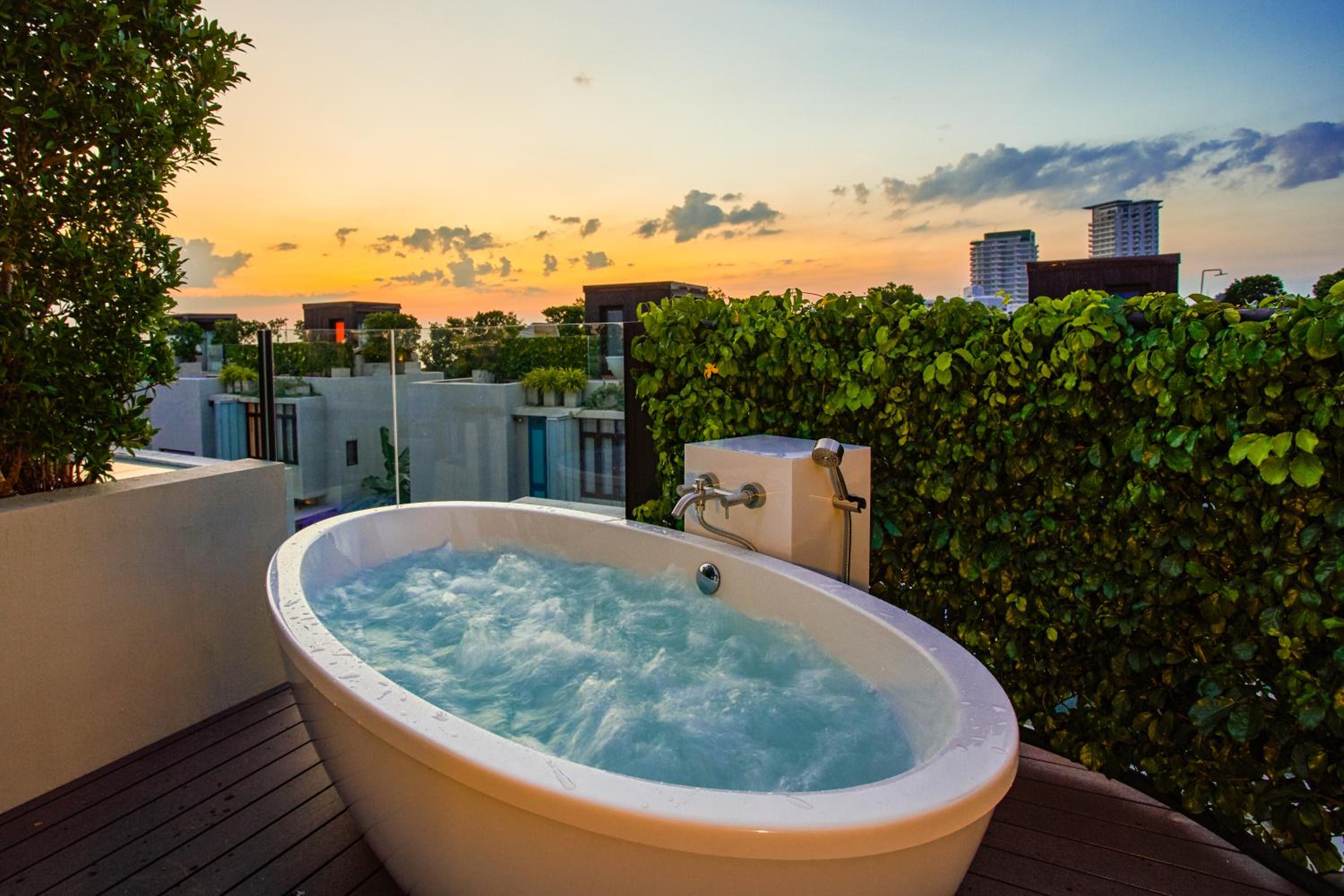 Let's Sea Hua Hin Al Fresco Resort 5