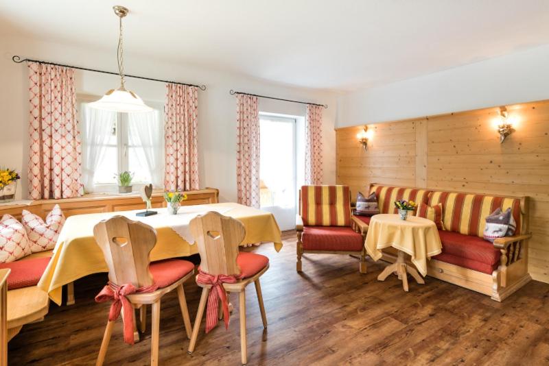 Ferienwohnung - Café Mali view 2