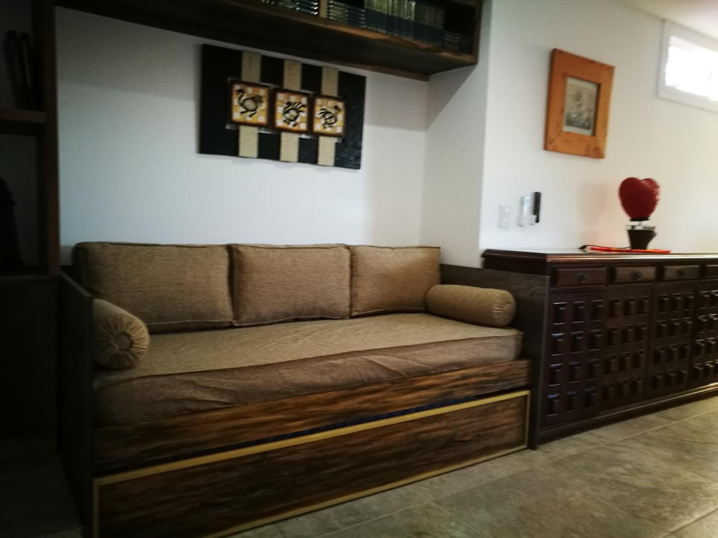 Departamento con parque a metros del mar