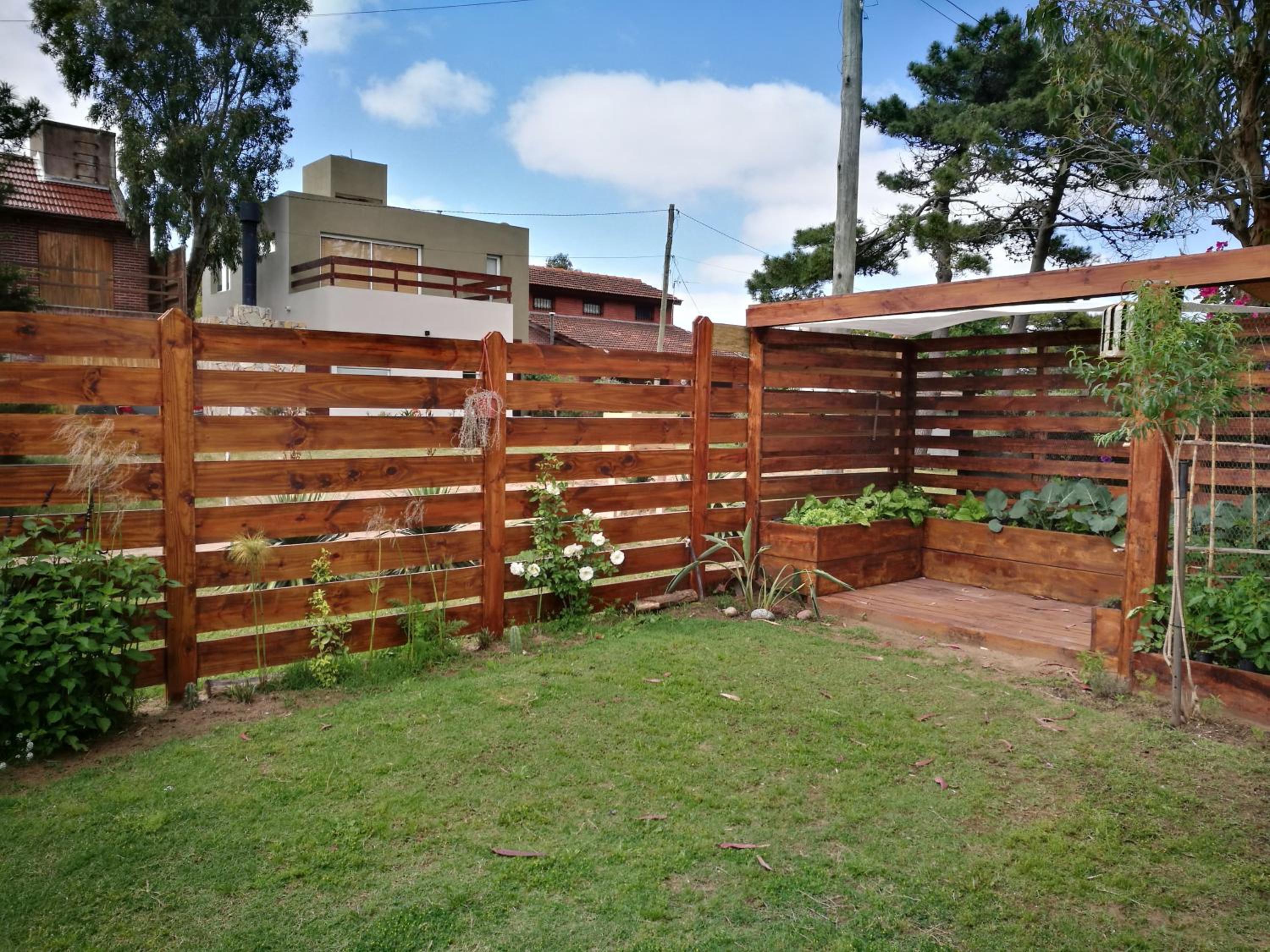 Departamento con parque a metros del mar