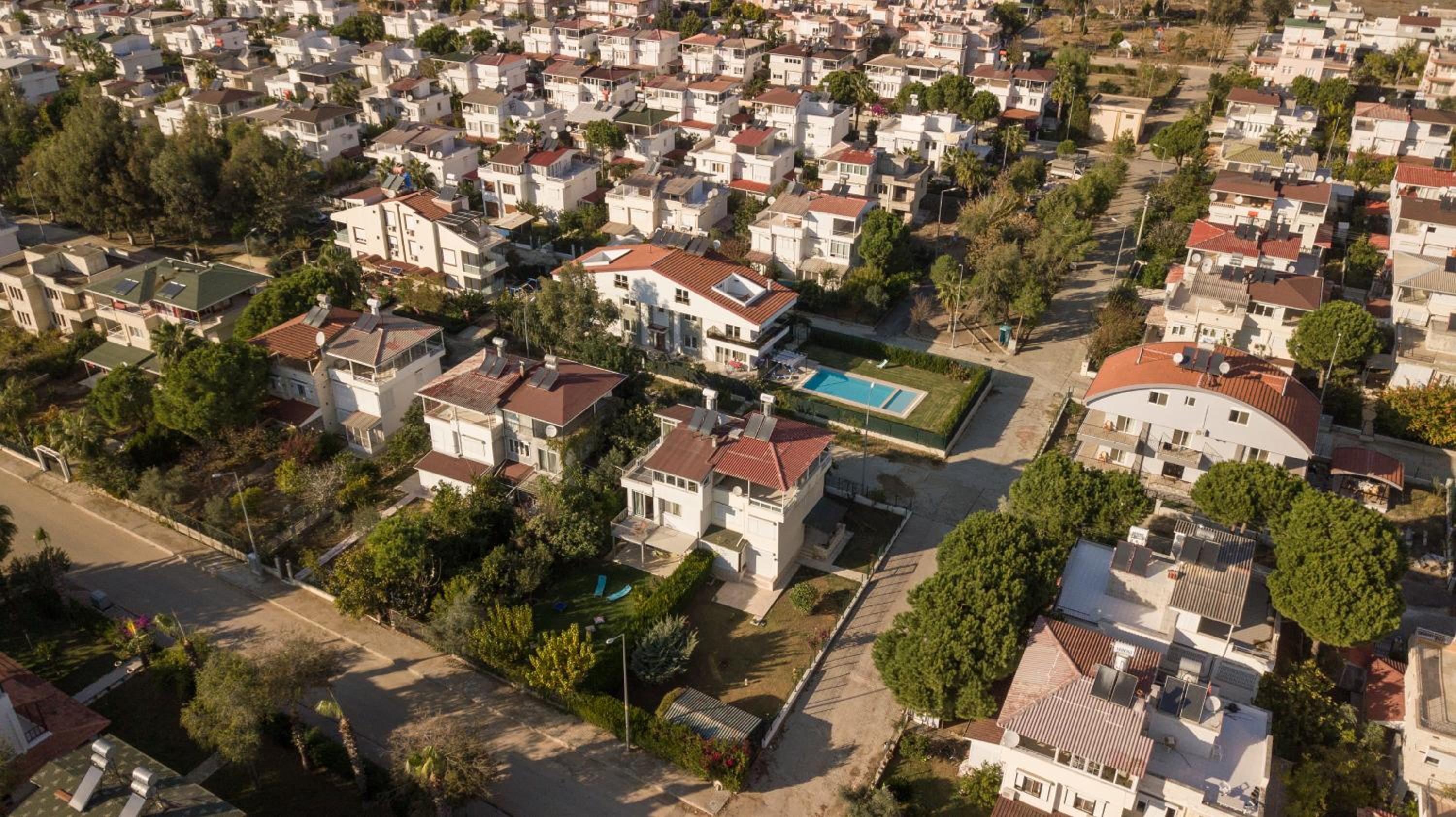 EV Apartments