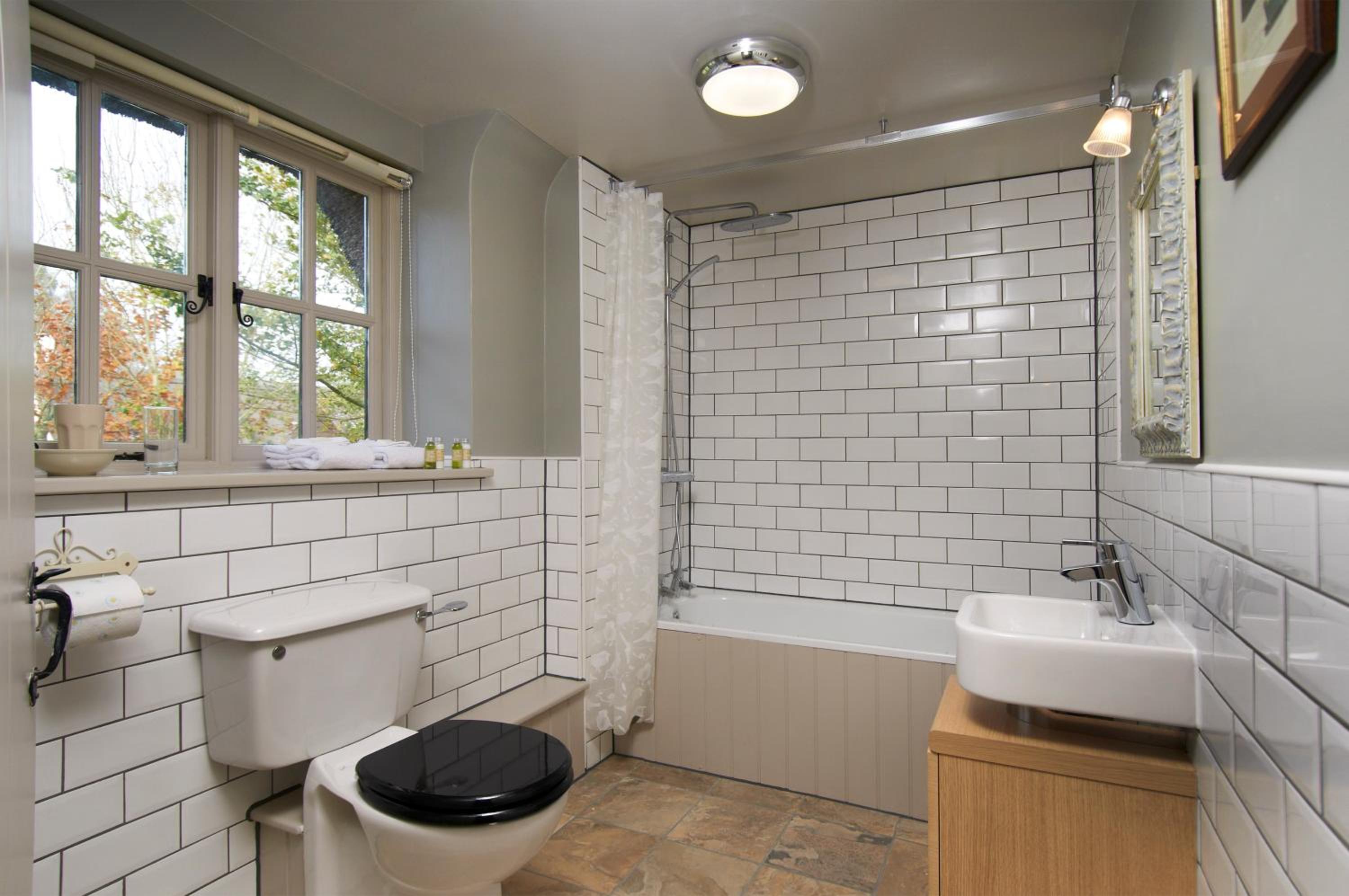 Farnham Vacations - The Museum Inn - Property Image 3