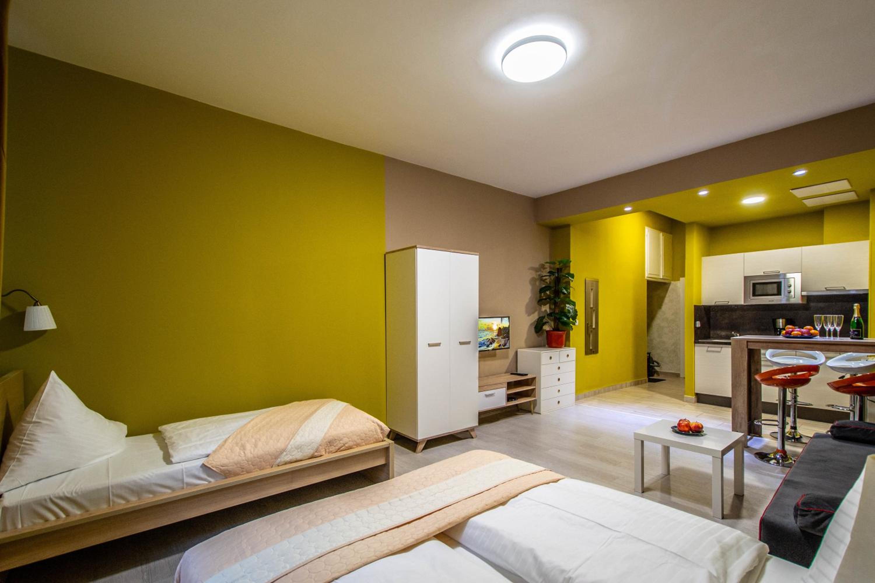 City Center Apartments near Synagogue