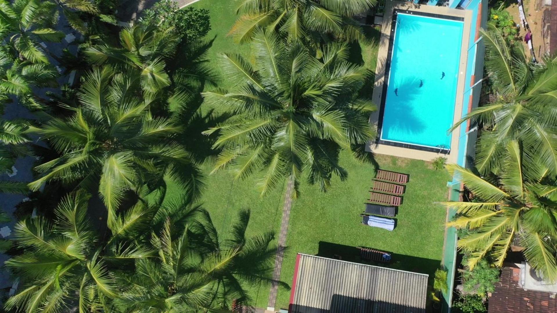 Larn's Villa Hotel & Apartment