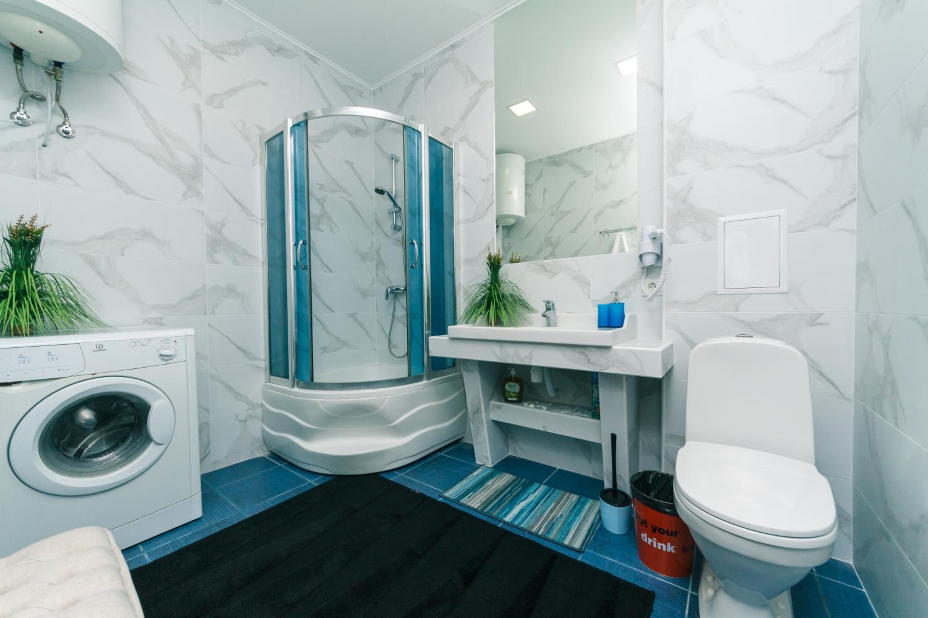 V&V luxury apartments (Arena City,Maydan) view 4