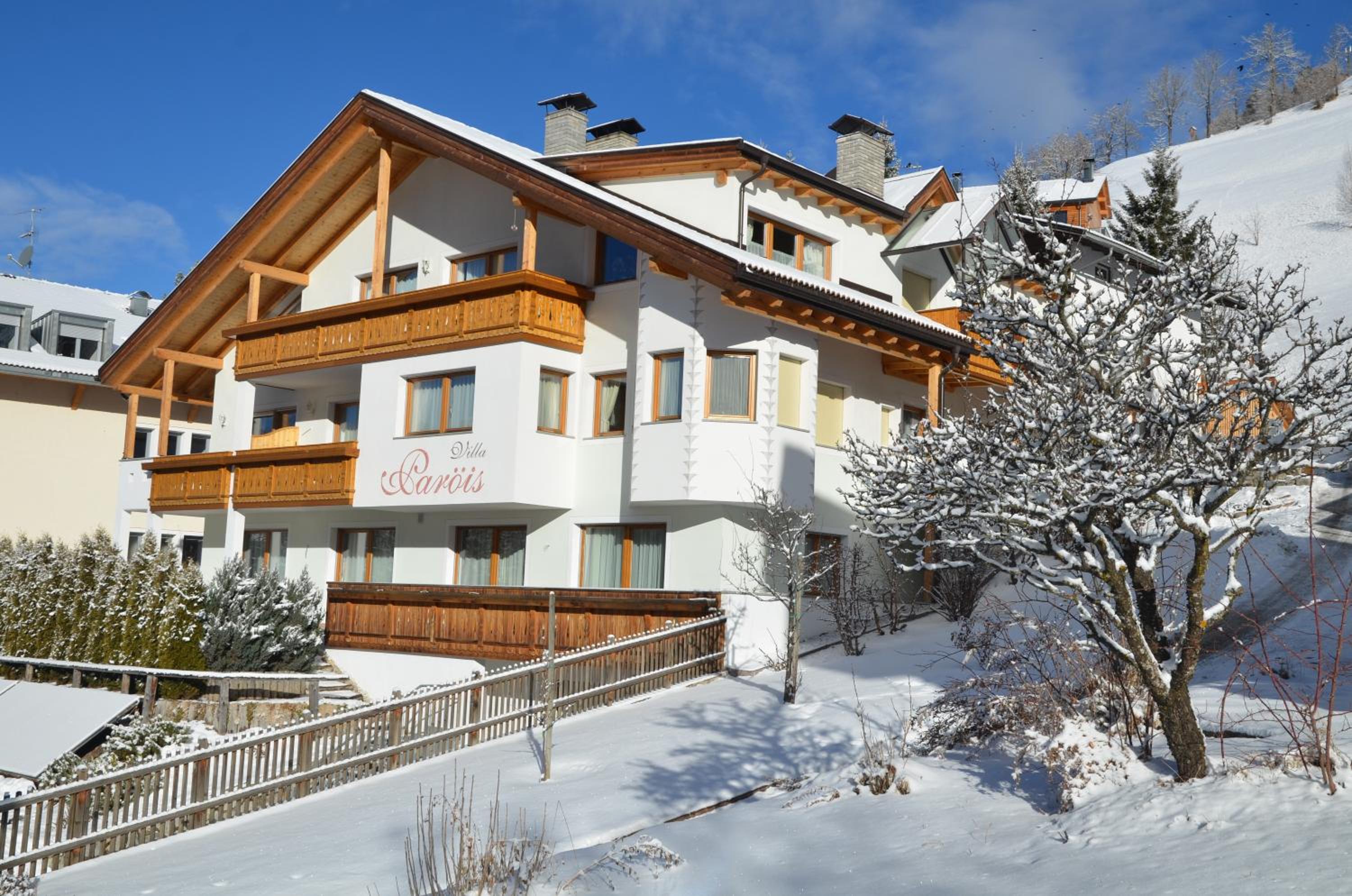 Villa Paröis view 2