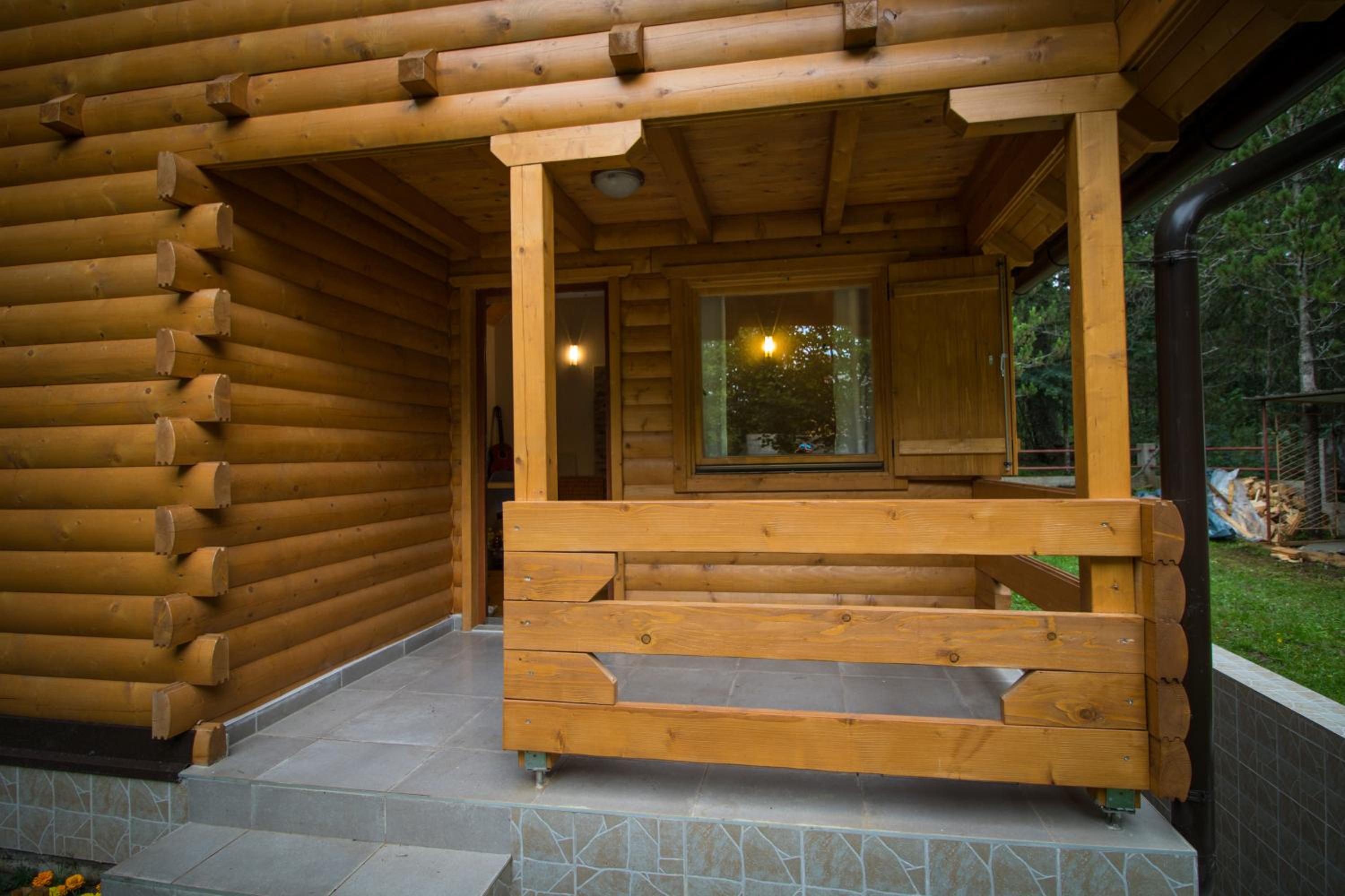 Cabin House Hidden Nest