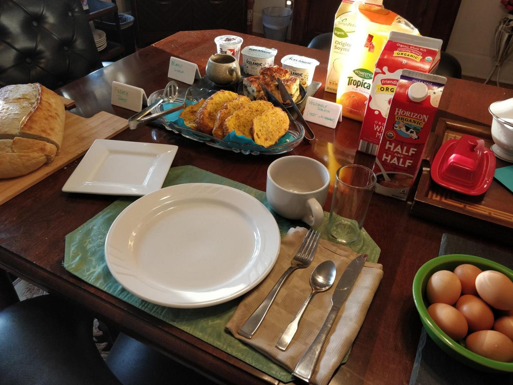 Maurrocks - A Pocono Mountains B&B view 3