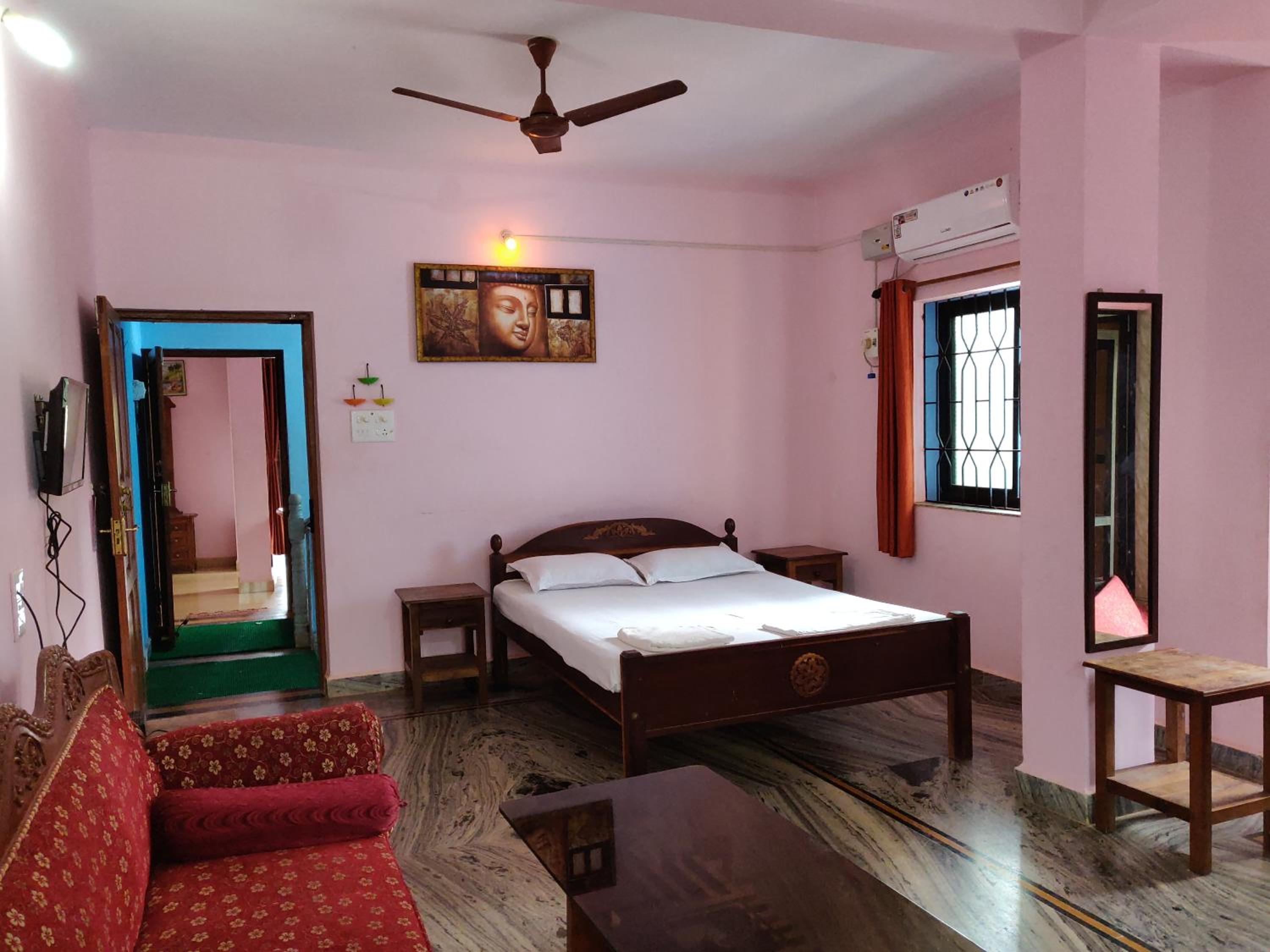 Morjim Sunset Hotel