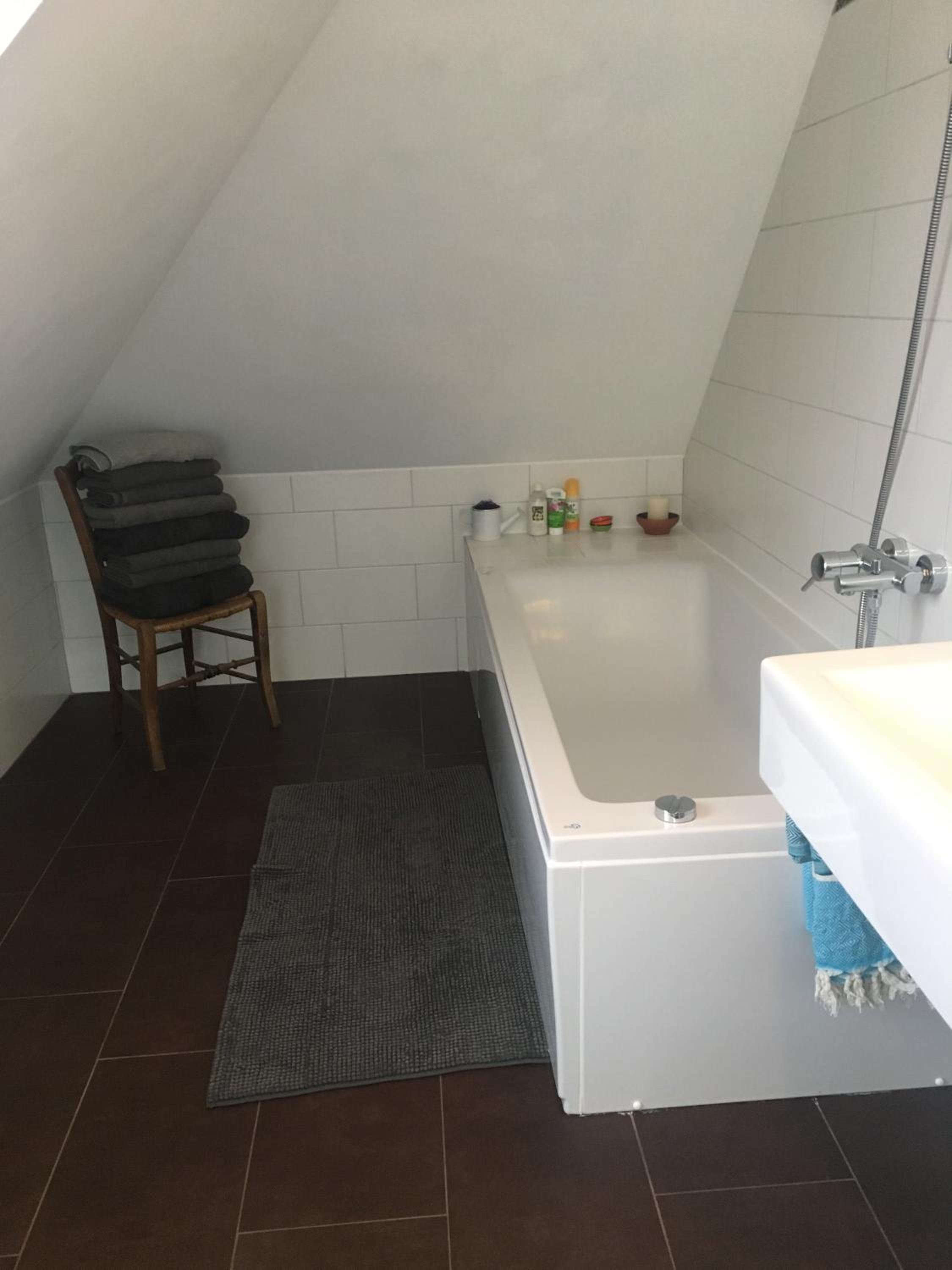 Helle und ruhige Dachgeschosswohnung