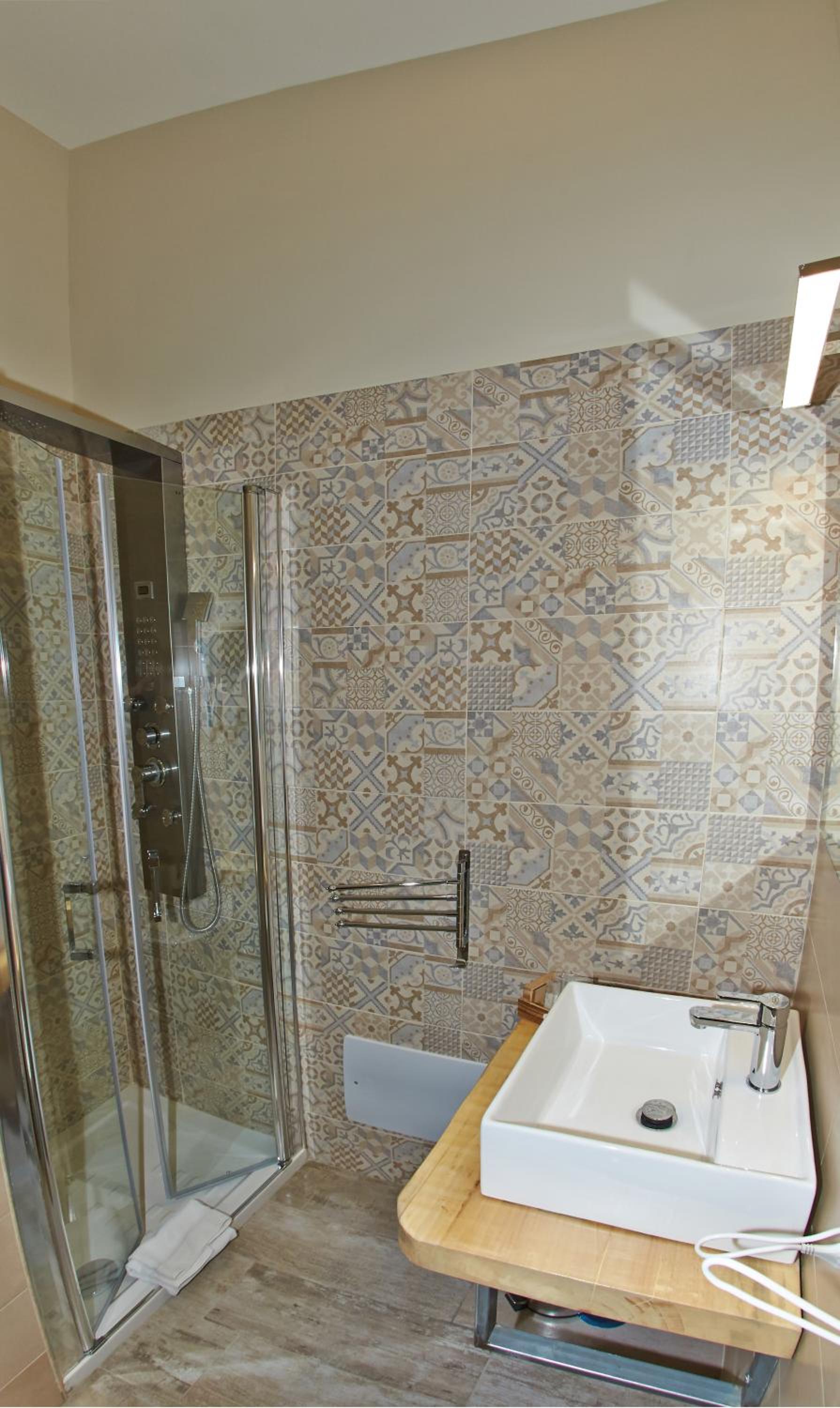Artisti Sustinea Rooms