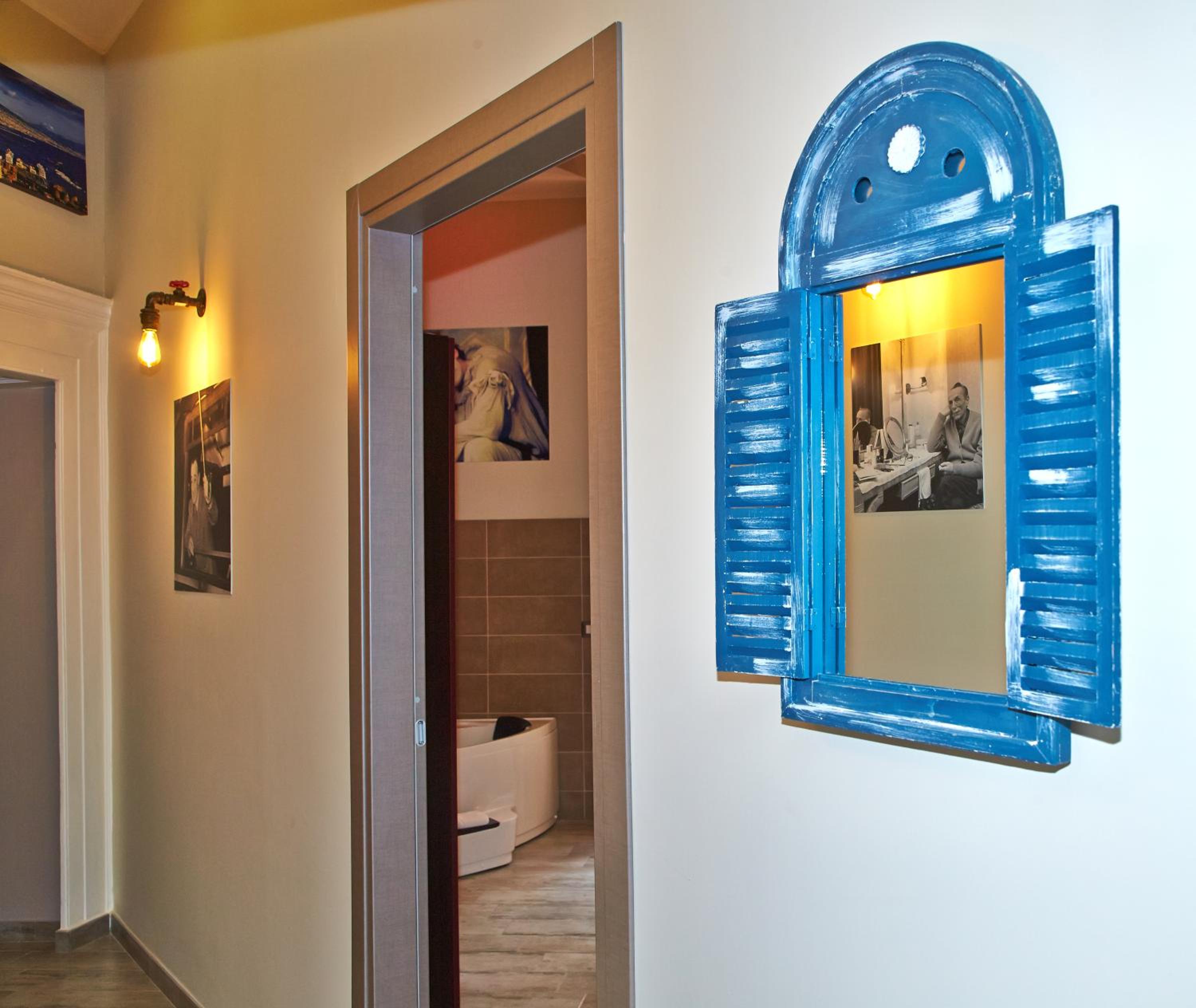 Artisti Sustinea Rooms
