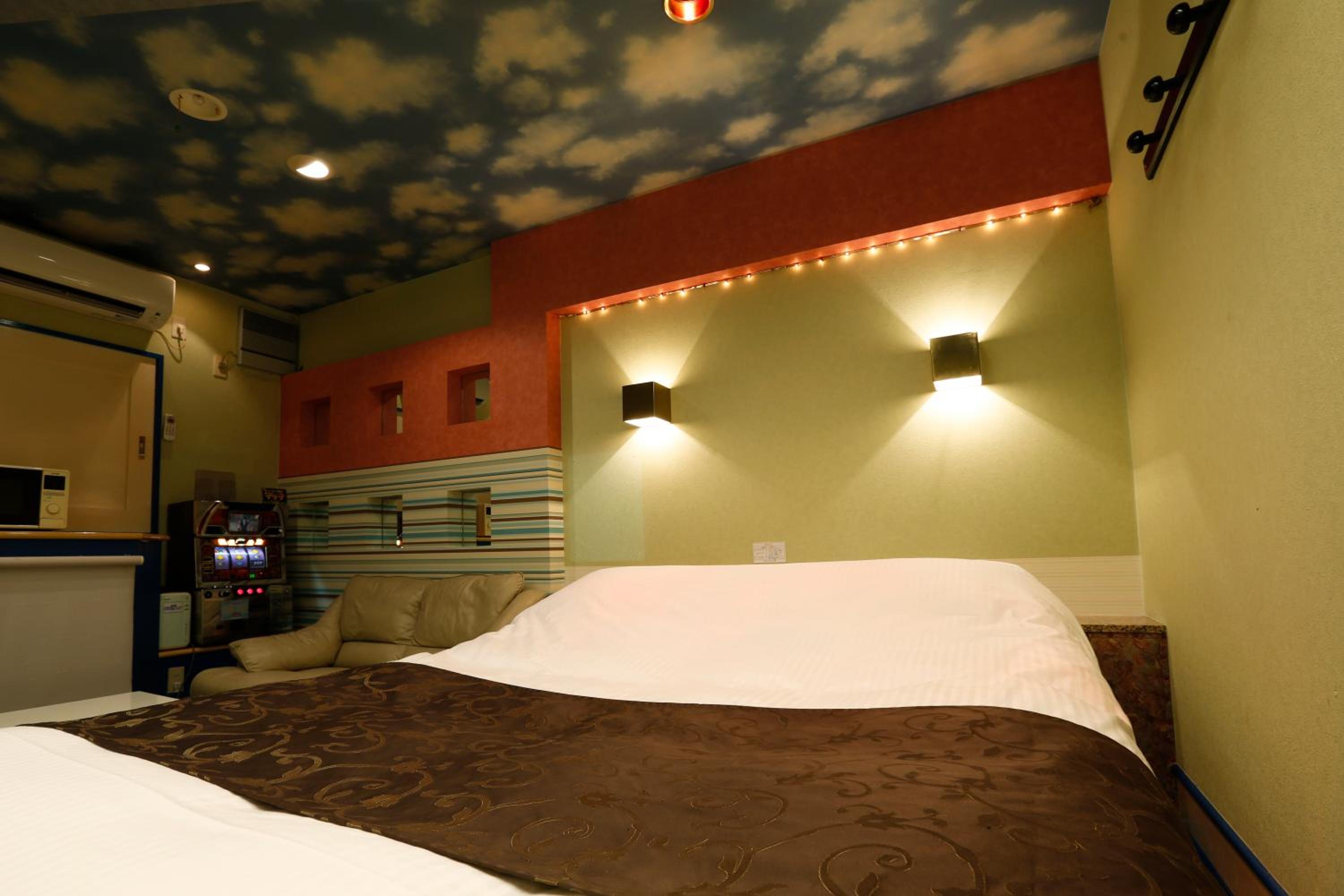 Photo 18