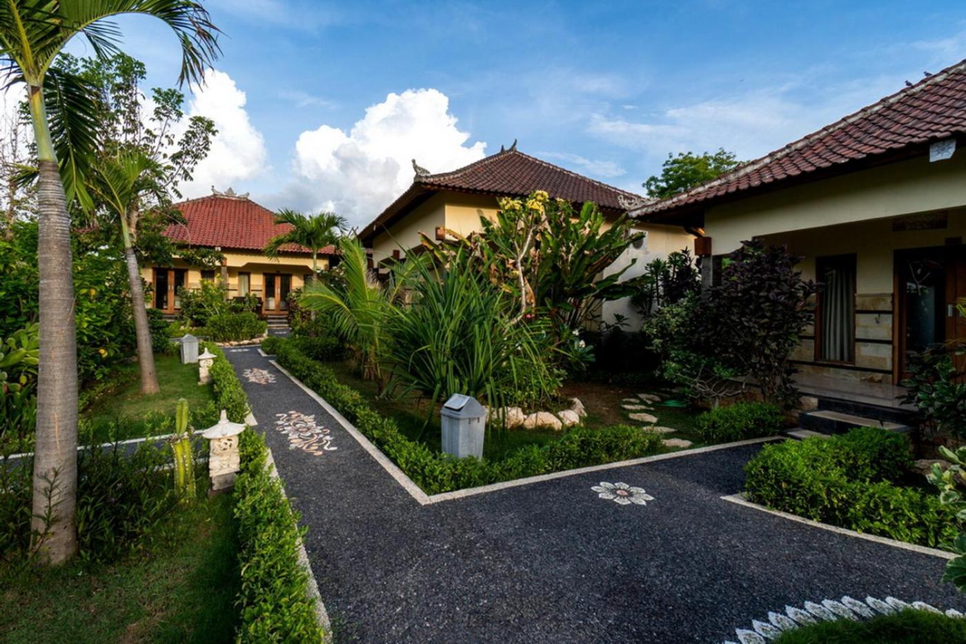 Sunset Cave Villas Lembongan view 5