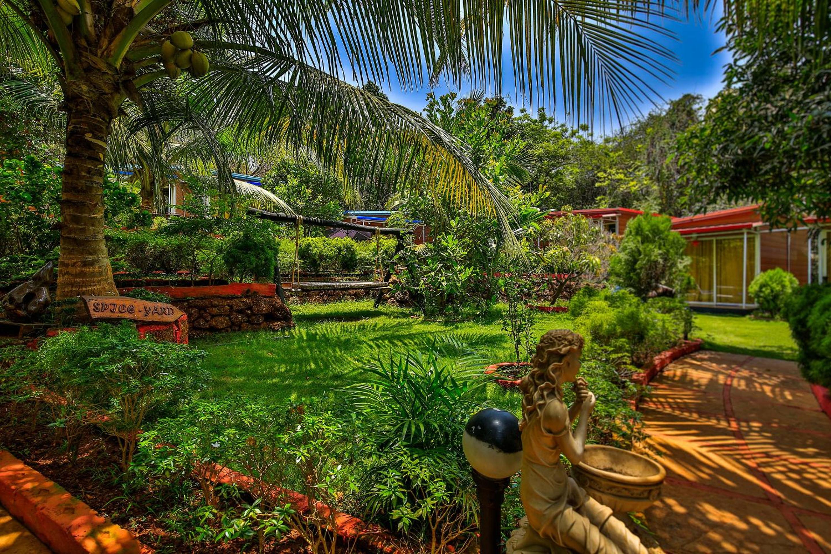 Zulu Land cottages - near Curlies beach shack and shiva valley - Anjuna beach view 3