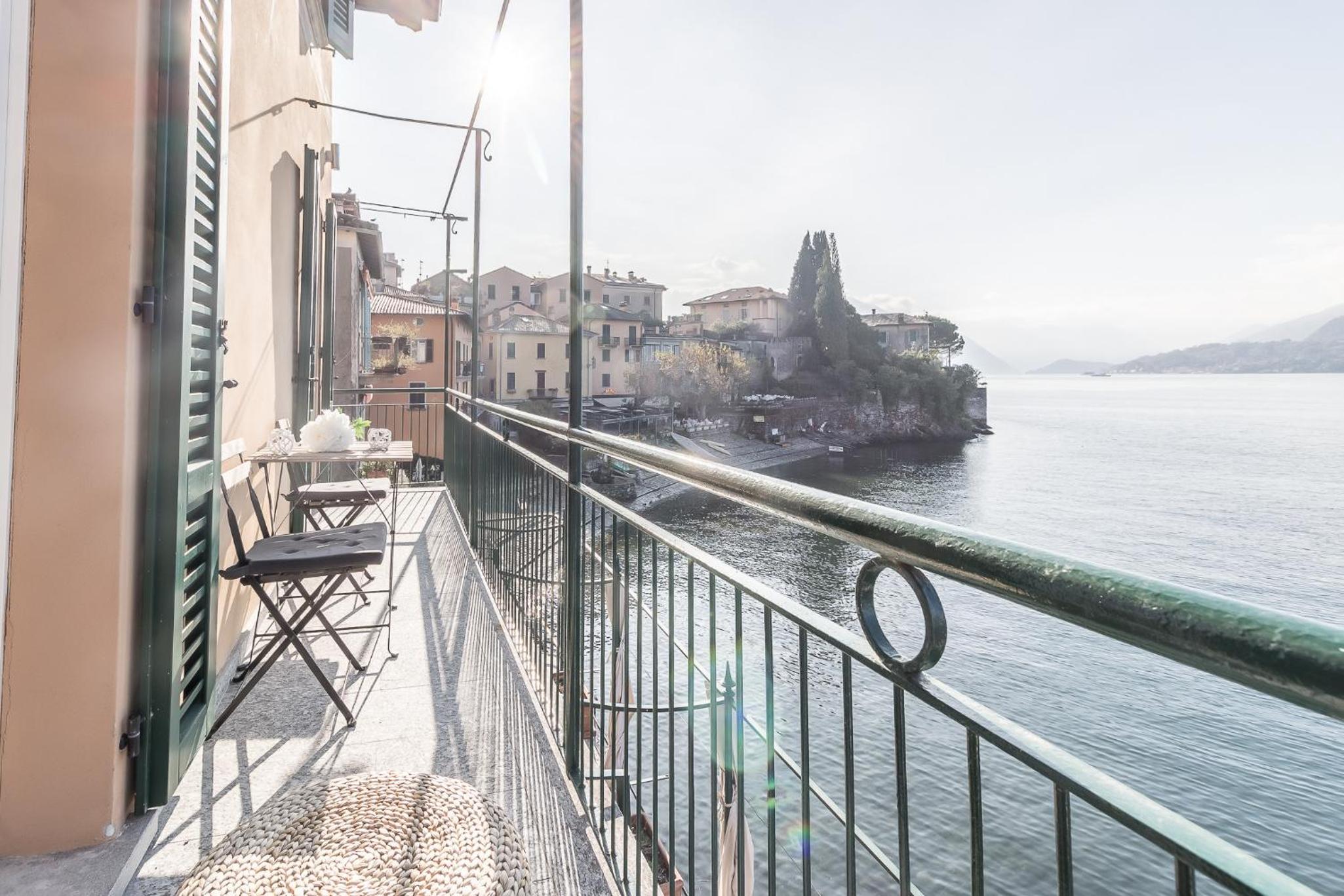 Elizabeth House Varenna view 2