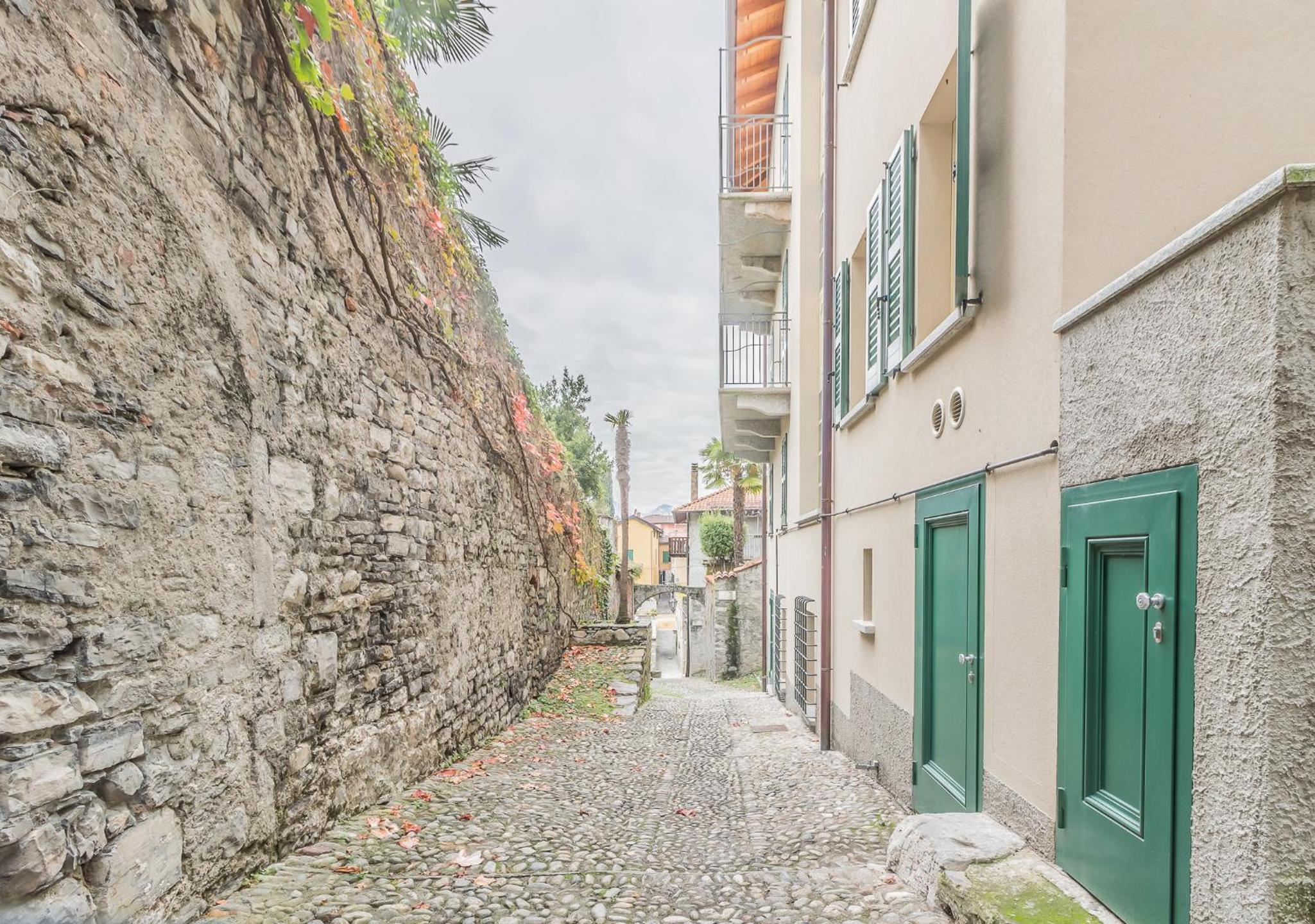 Del Duca Apartment en Varenna — other