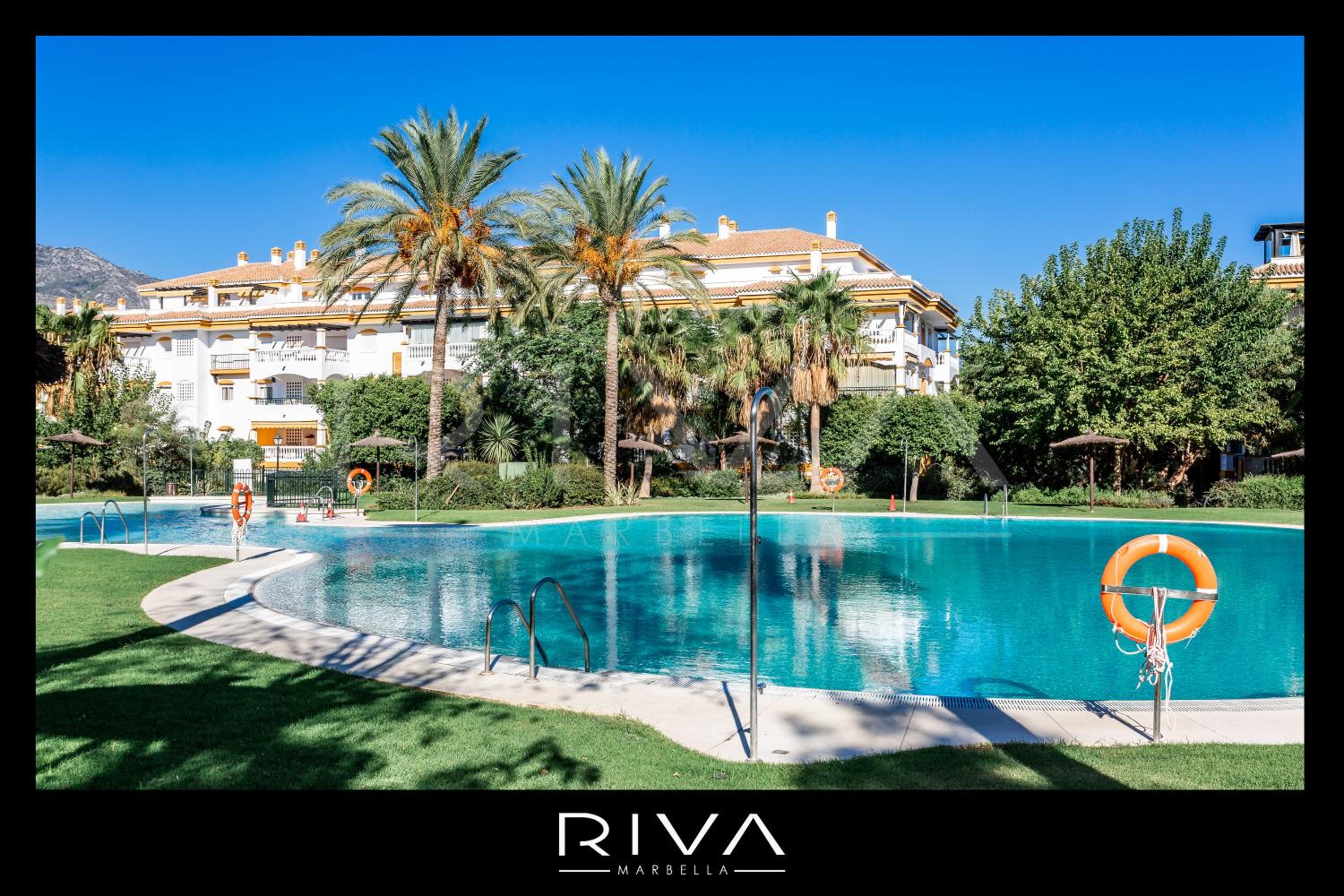 by Riva - 4 bedroom apartment in Dama de noche view 2