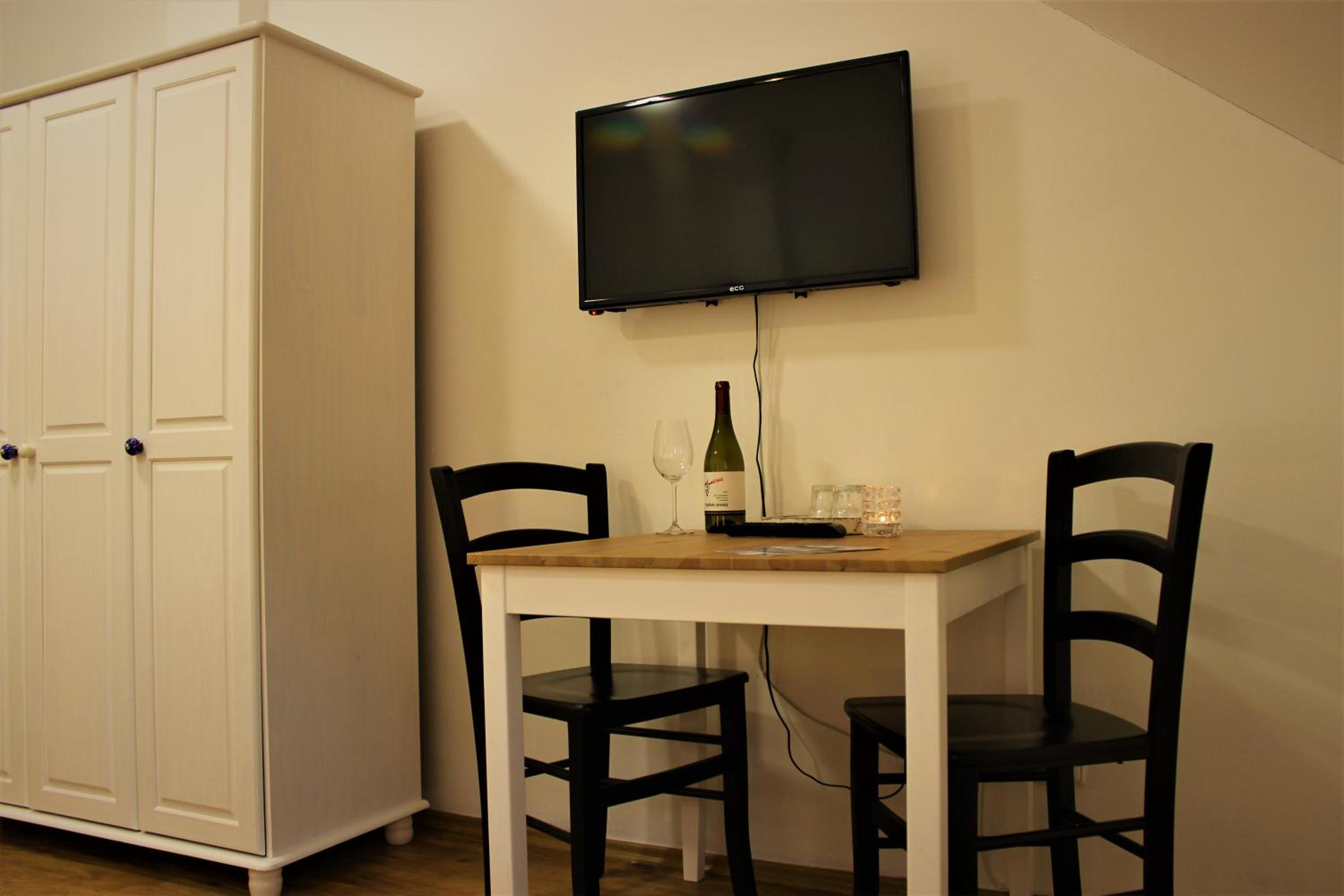 Penzion a restaurace U ŘEKY