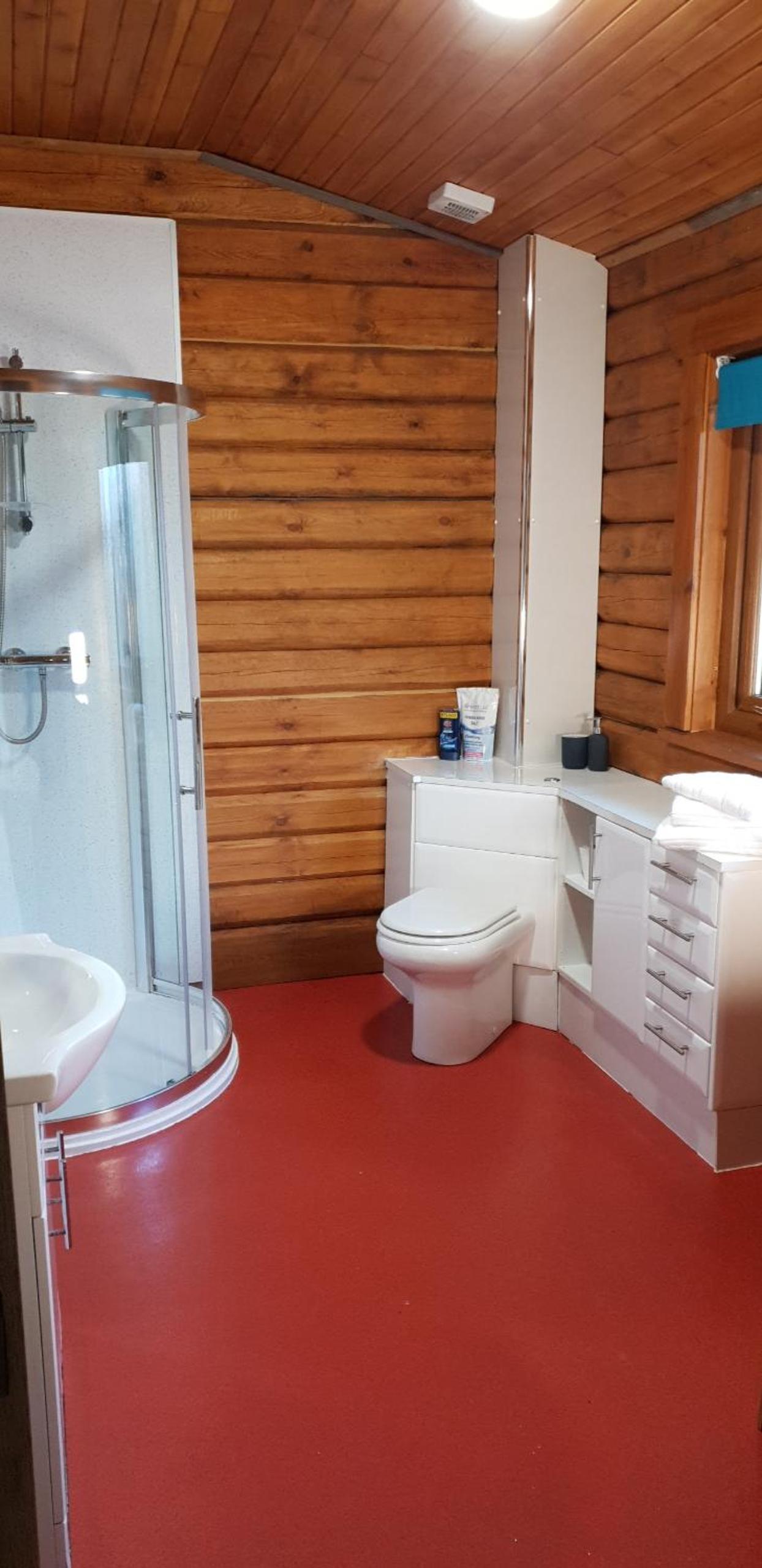 Glenmhor Log Cabin