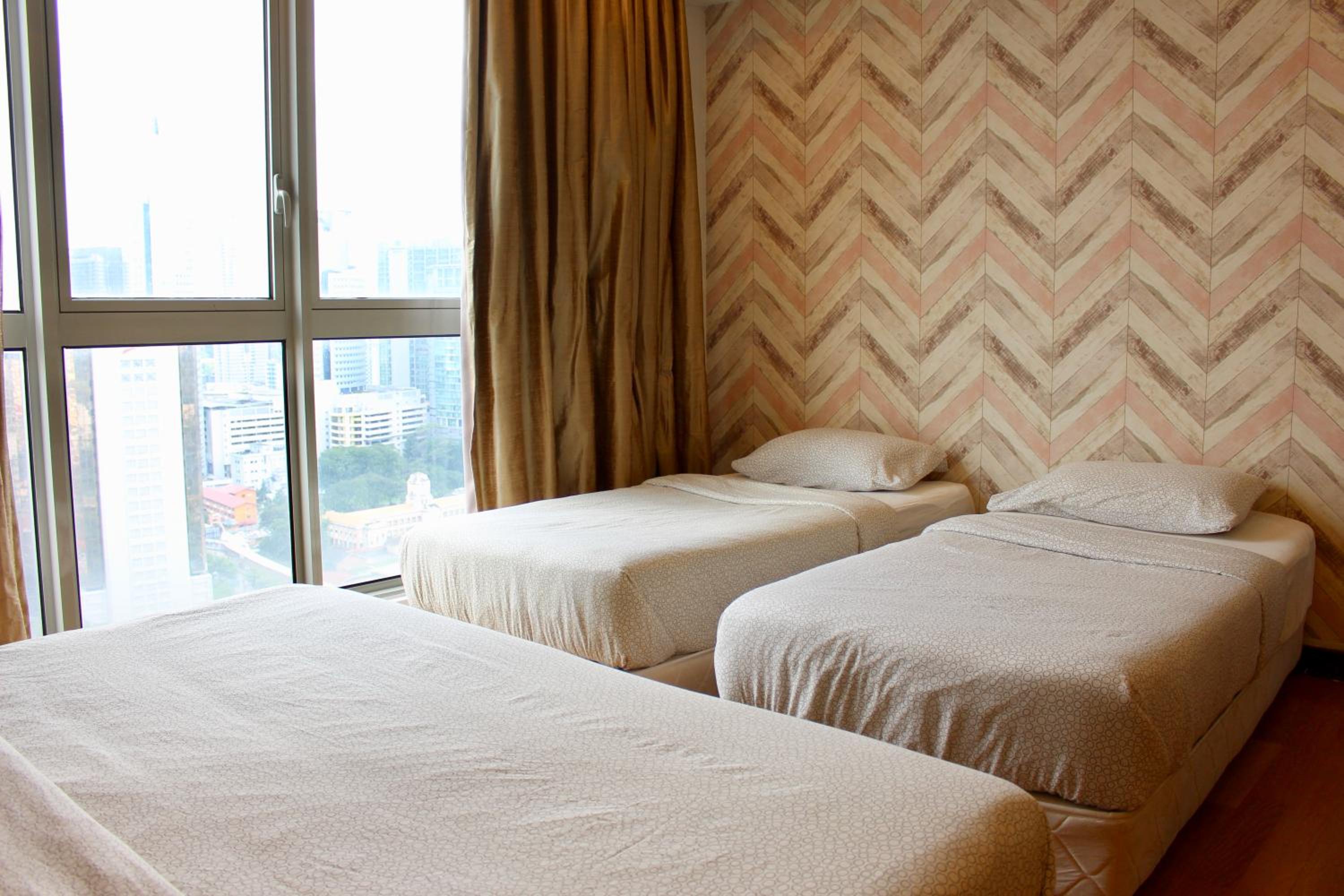 ✦Time & Traveller✦Regalia Suites and Residence✦KLCC view Infinity Pool✦双子塔无边泳池