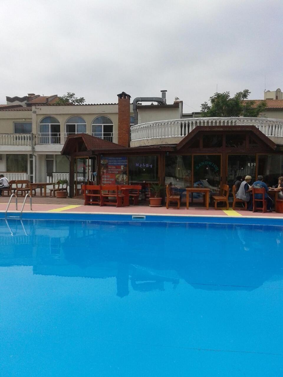 Apartments Bravo 1-Vichevi