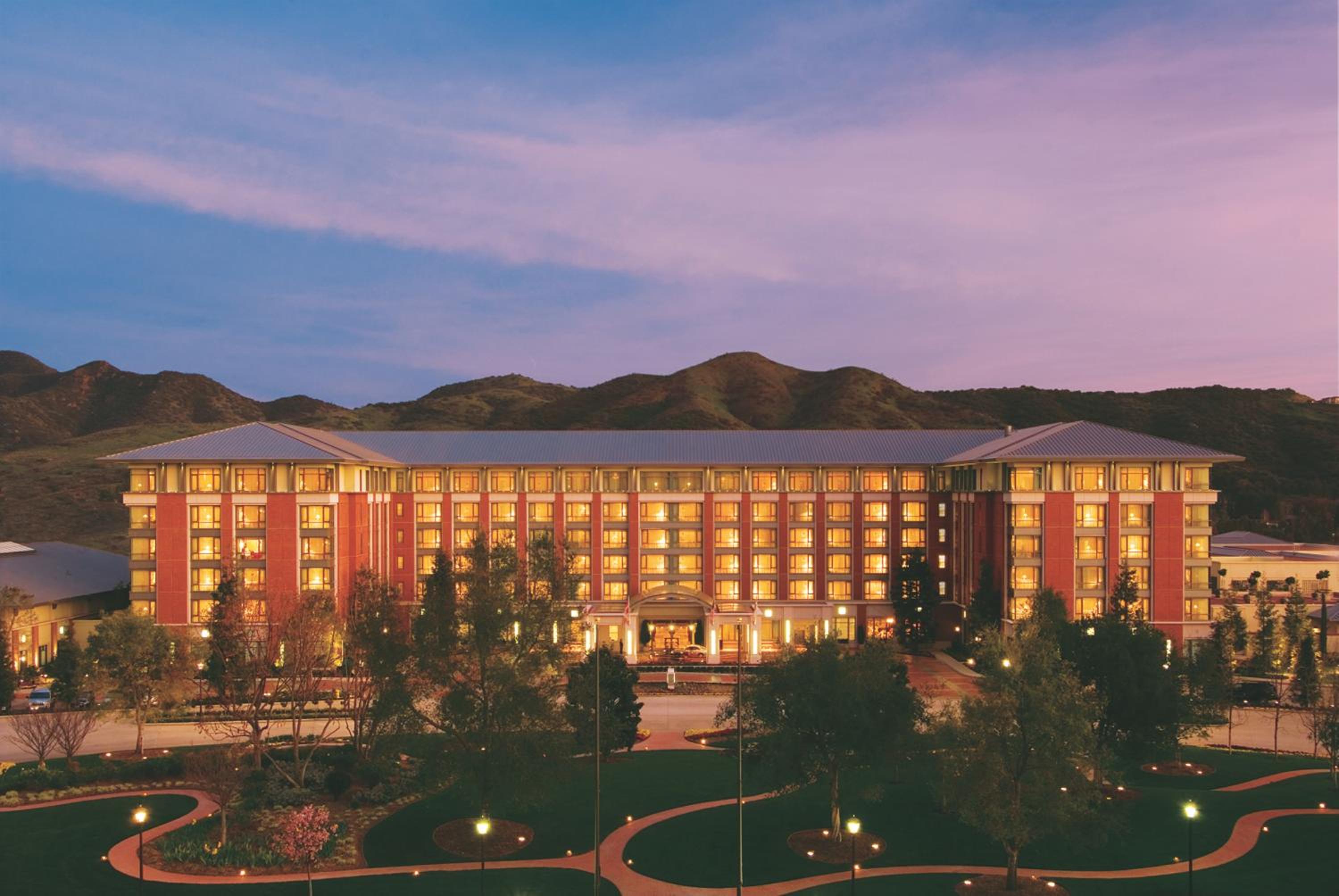 Four Seasons Hotel Westlake Village - Property Image 21