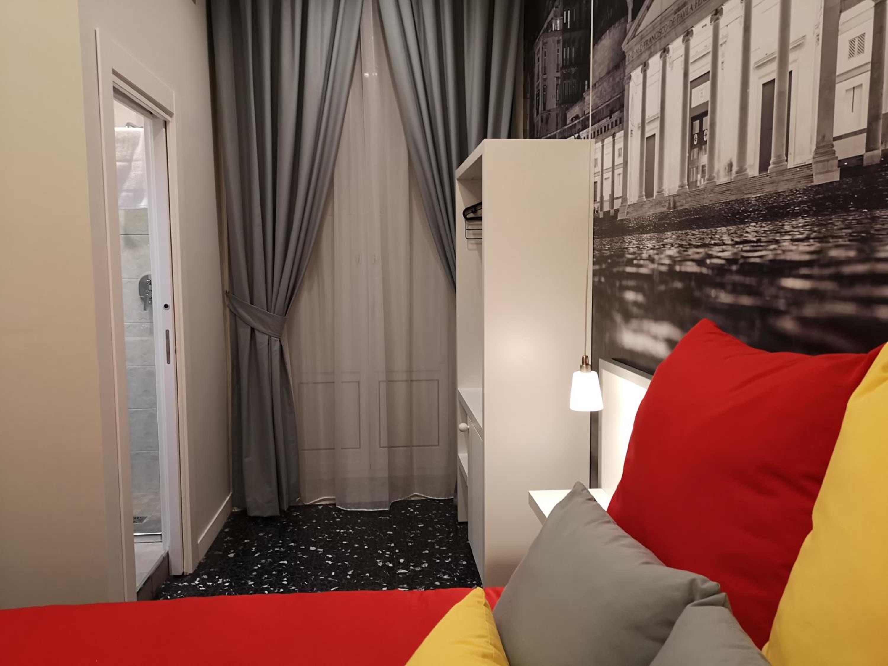 Beverello Rooms