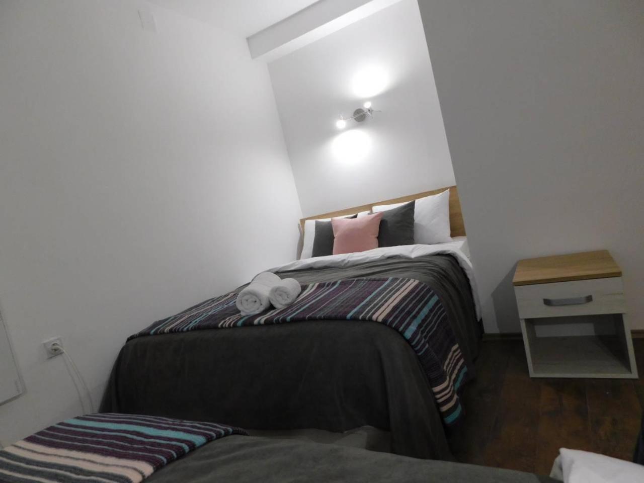 Photo 37