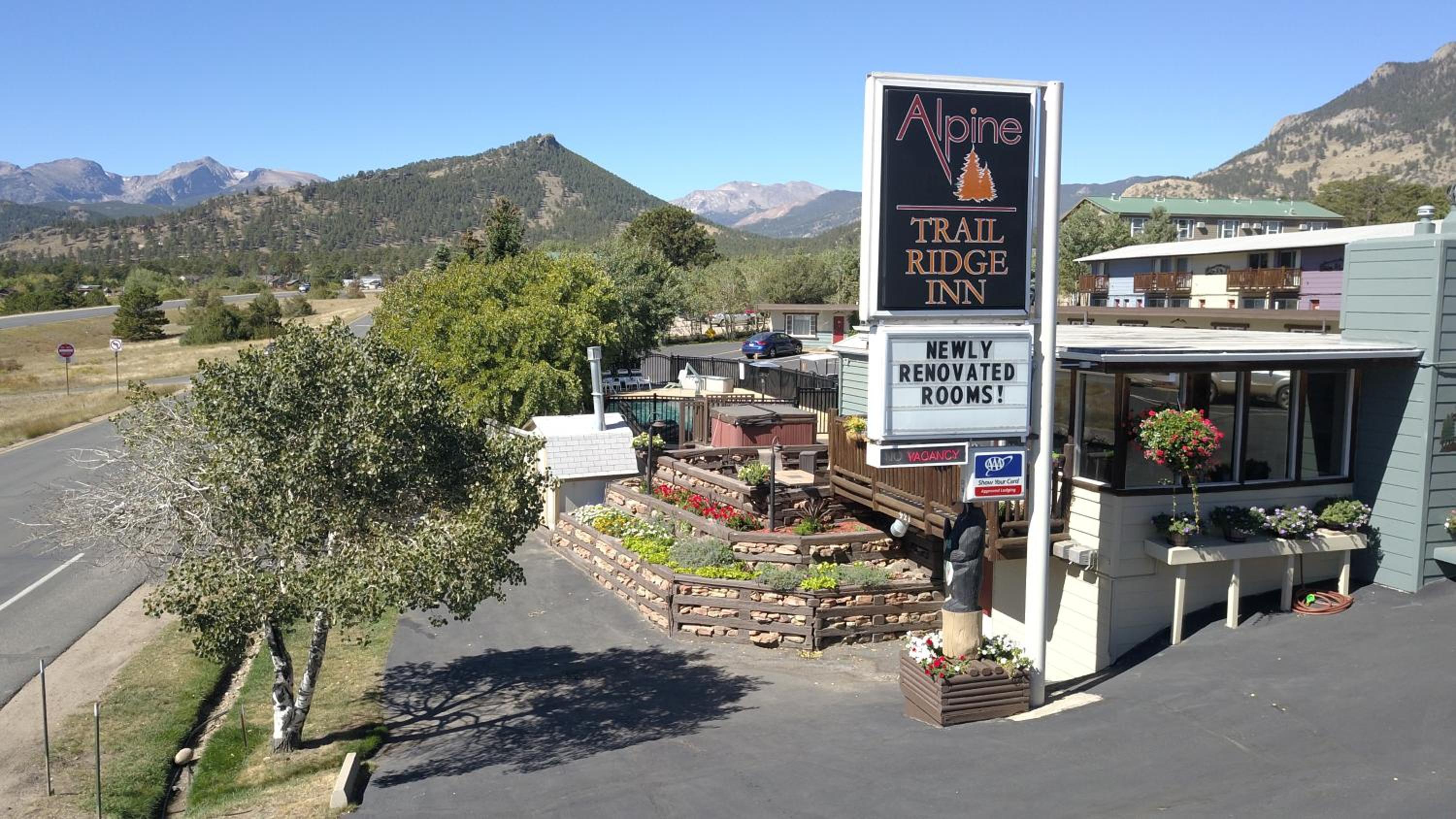 Alpine Trail Ridge Inn - Property Image 87