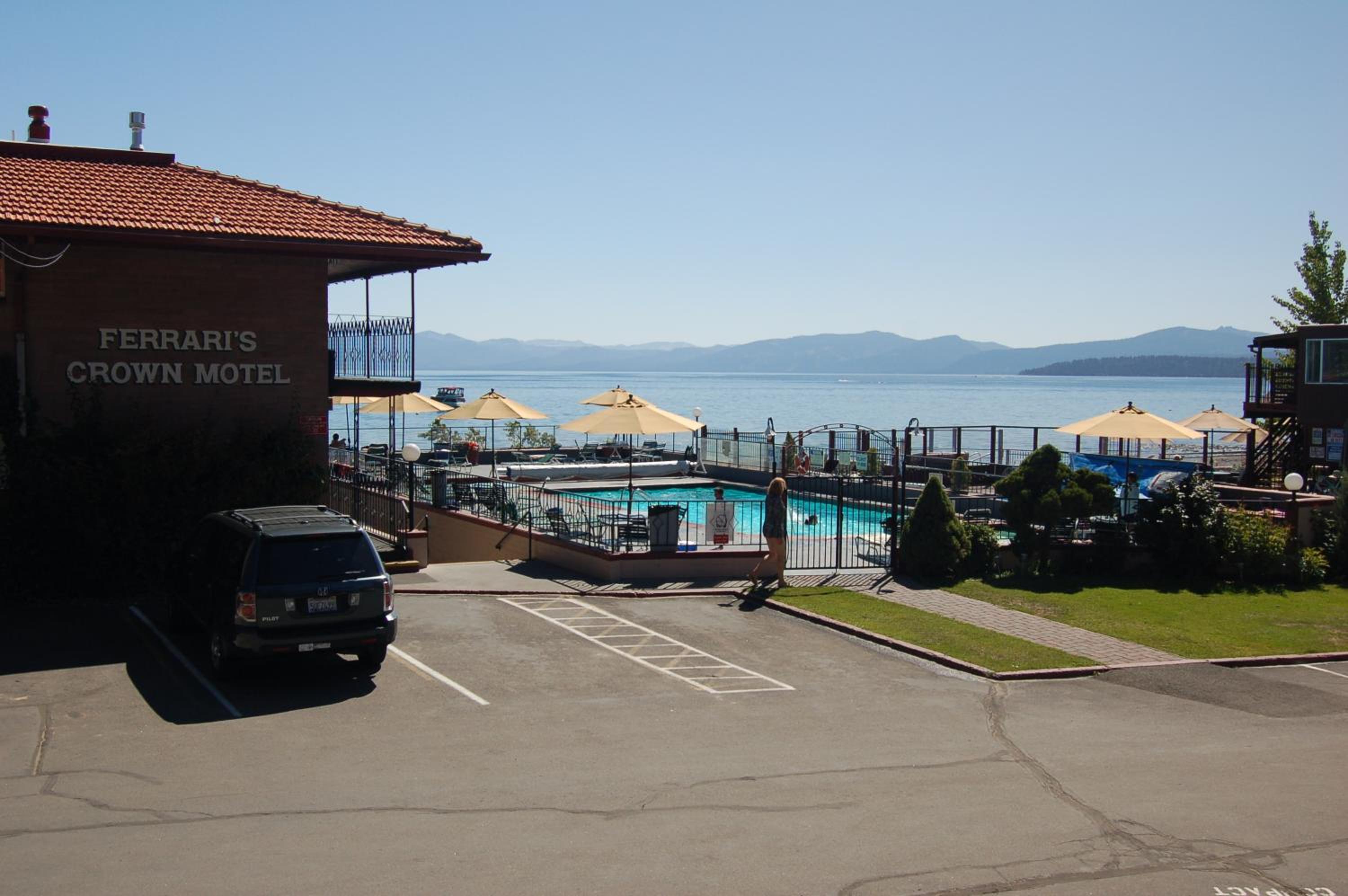 Crown Motel - Property Image 20