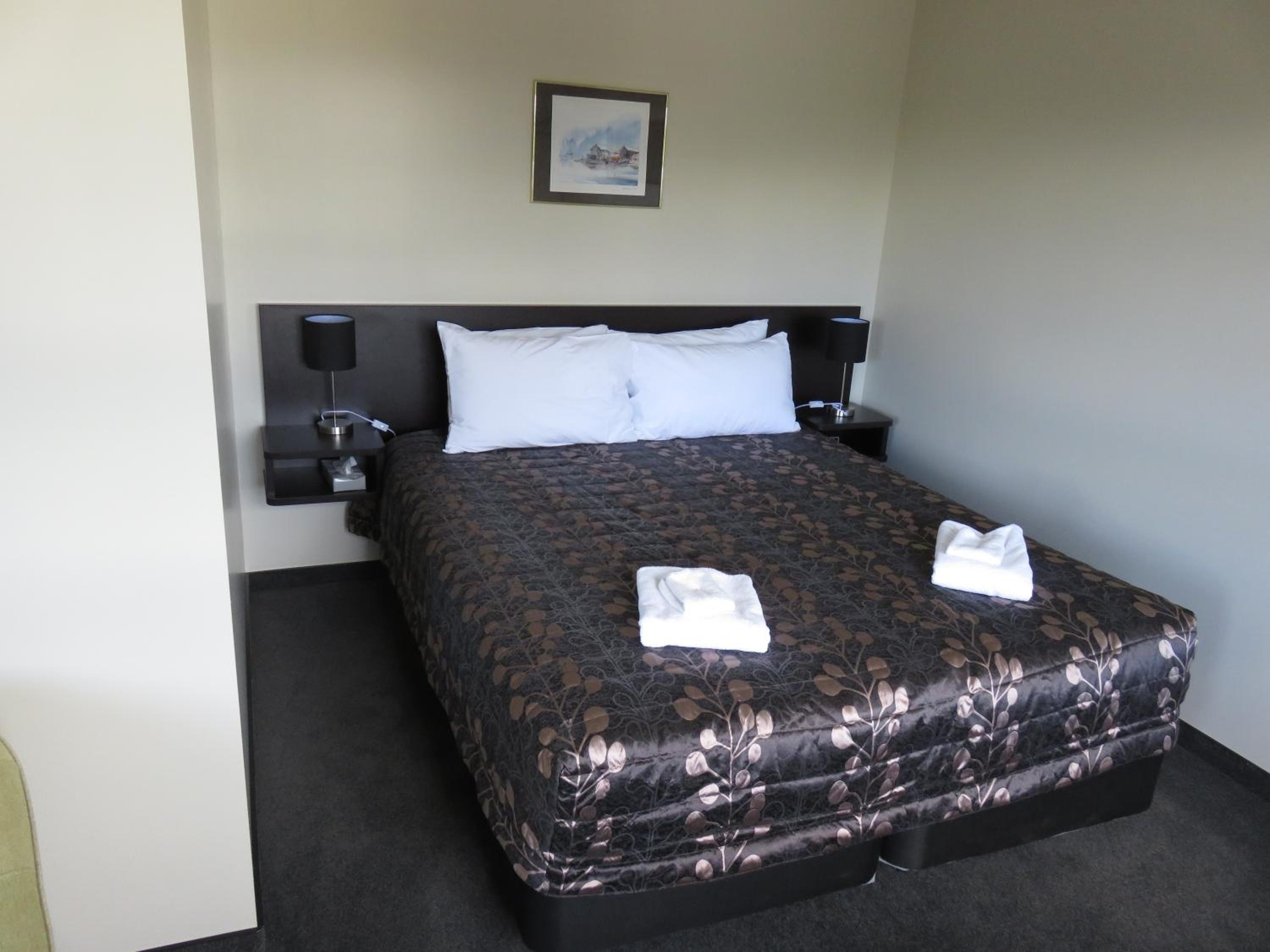 Admirals Motor Lodge