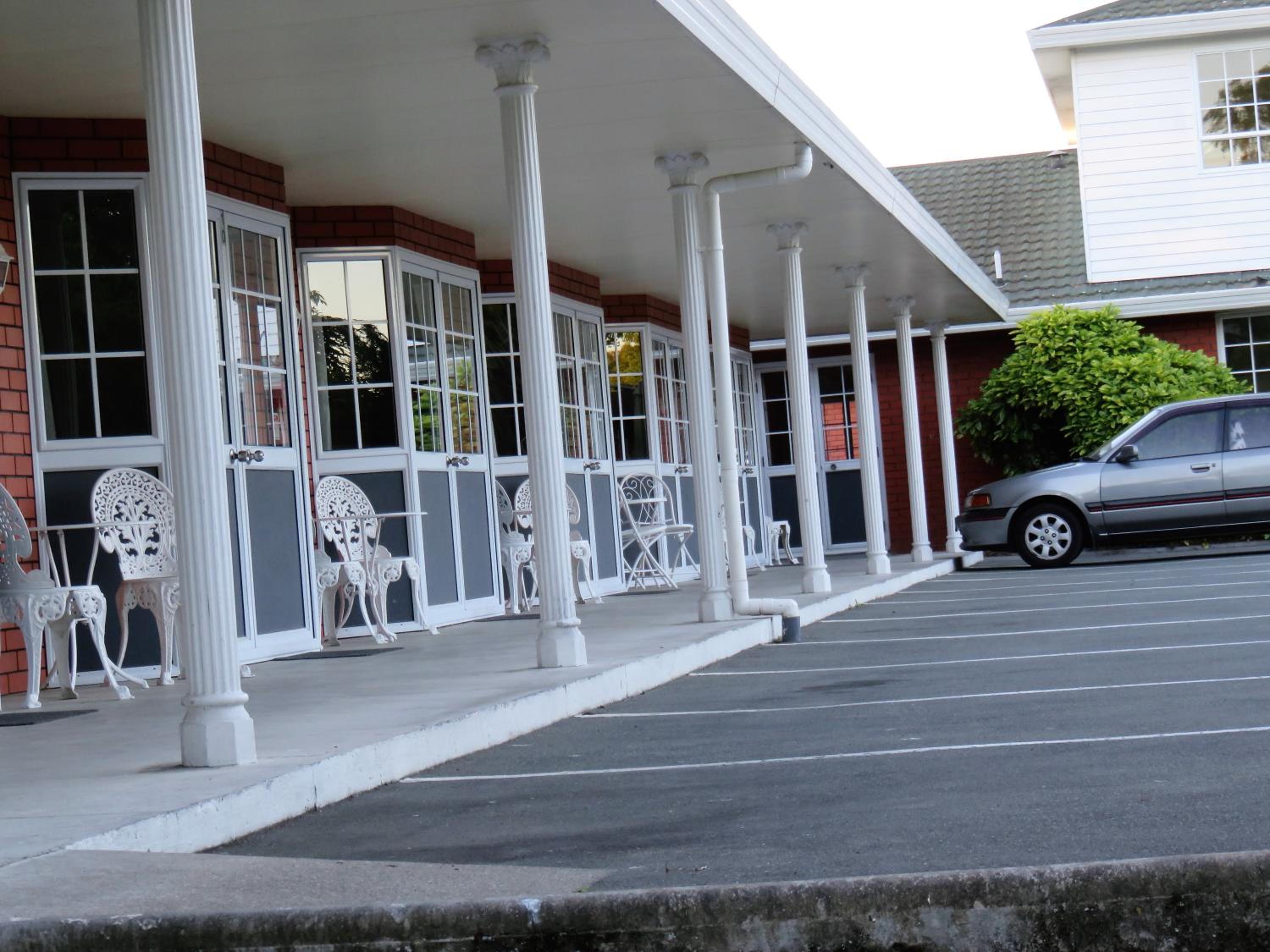 Admirals Motor Lodge