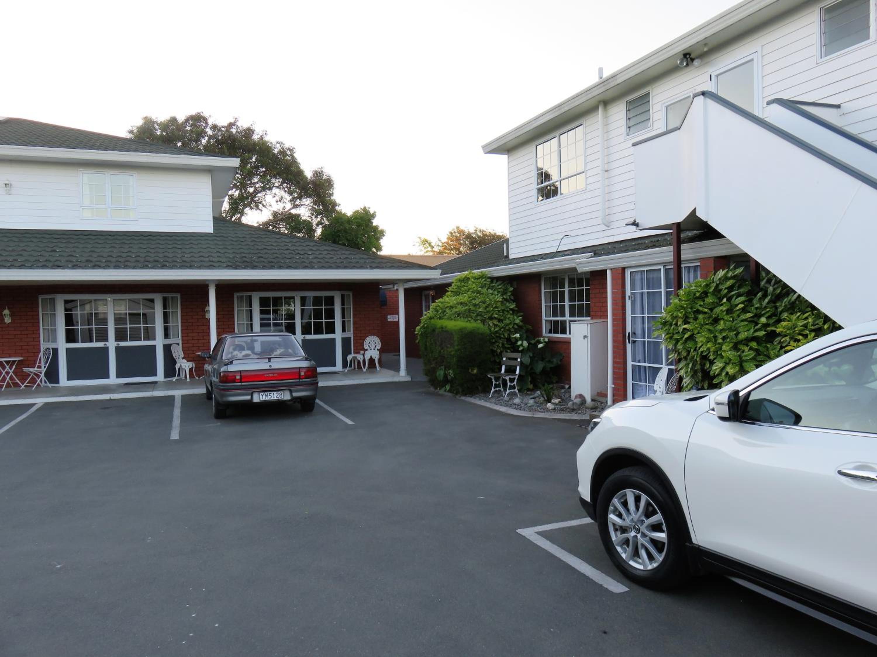 Admirals Motor Lodge