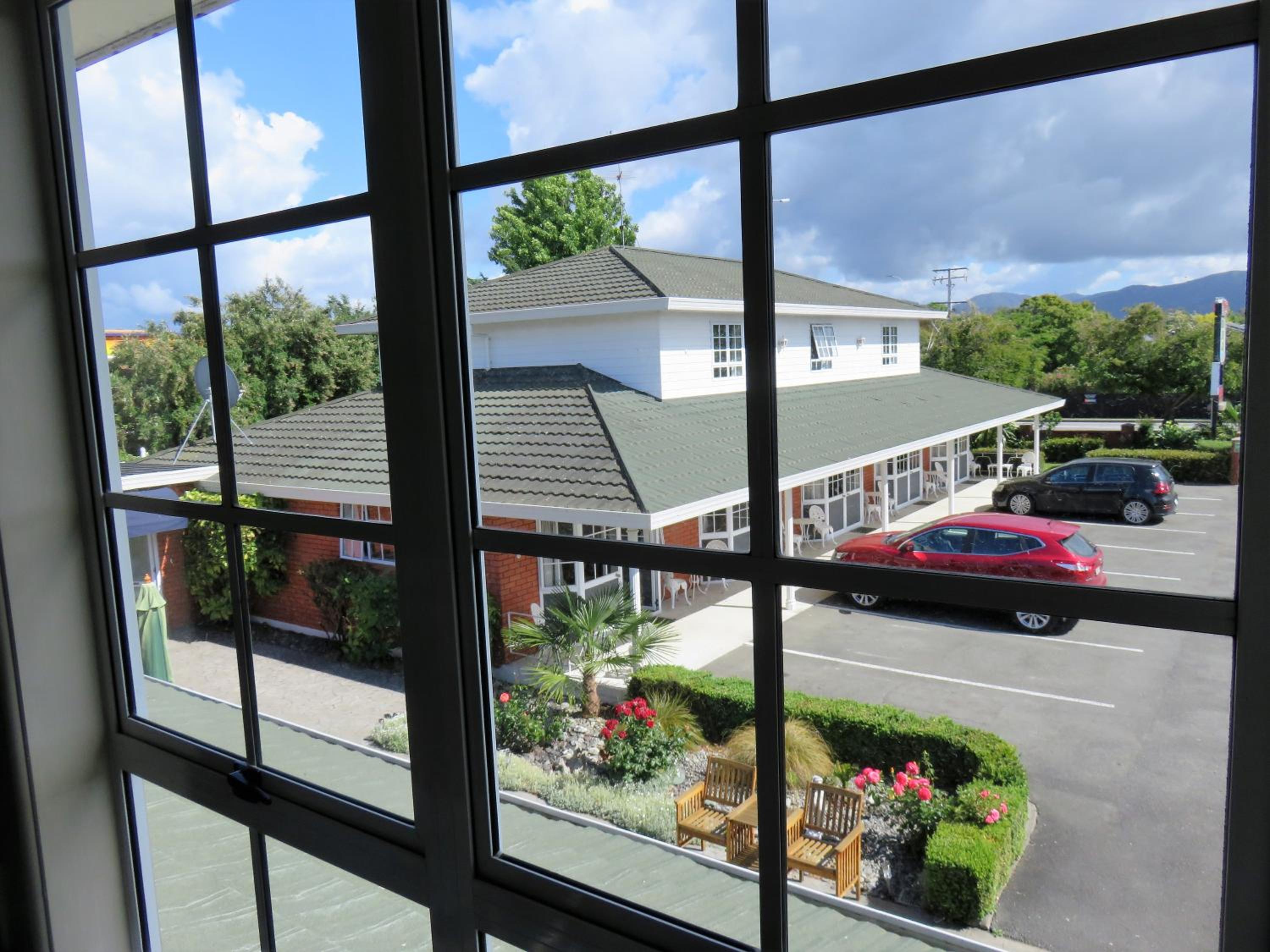 Admirals Motor Lodge