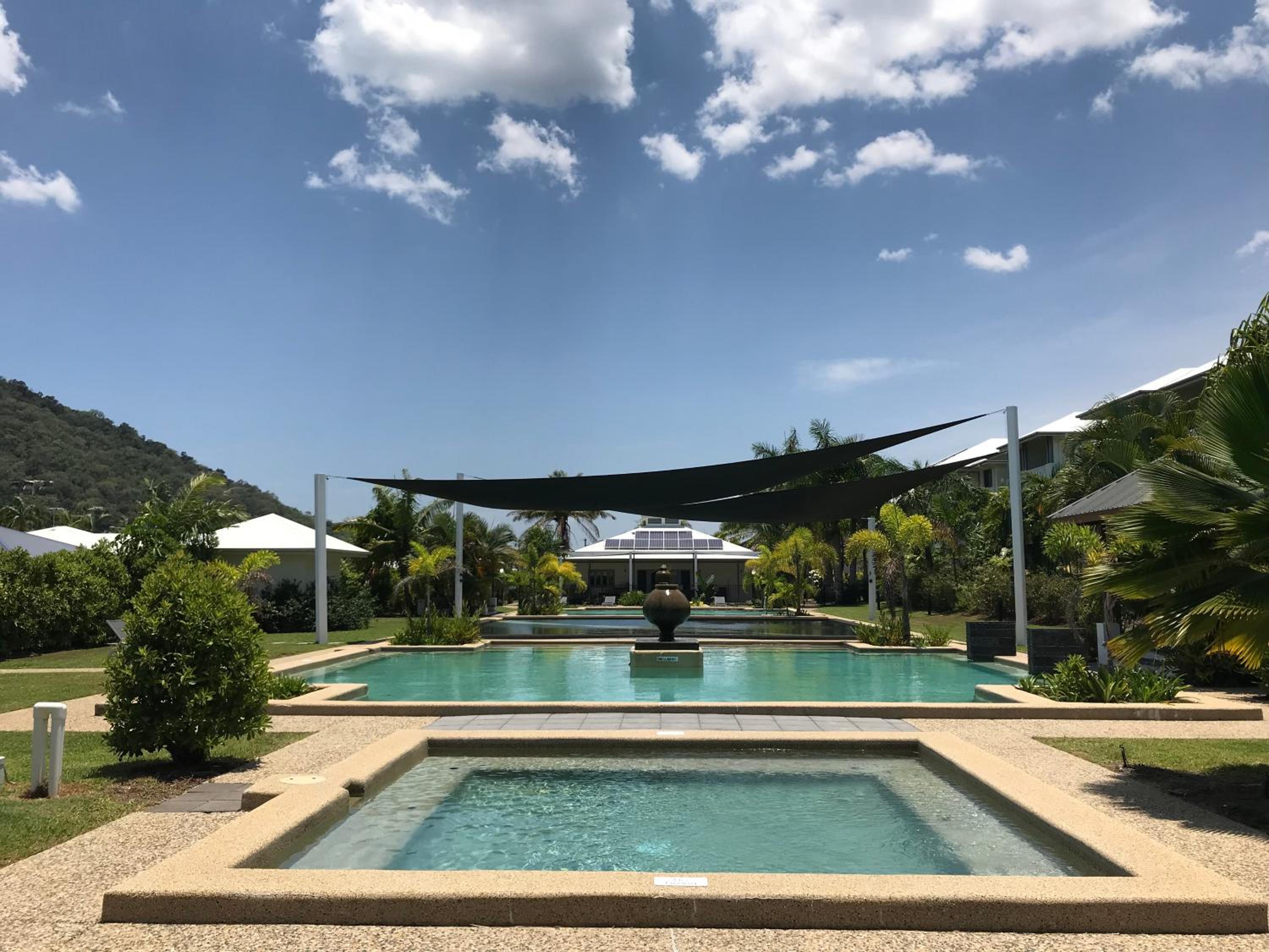 Trinity Beach Vacations - Trinity Cove Apartments - Property Image 9