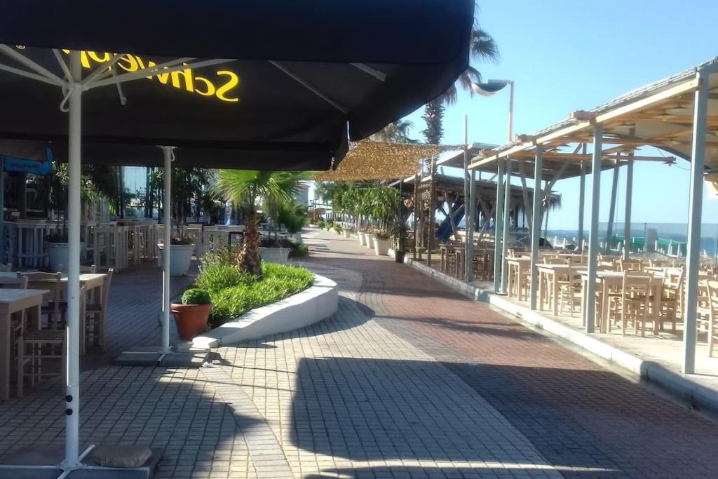 Sea Side House Kourouta