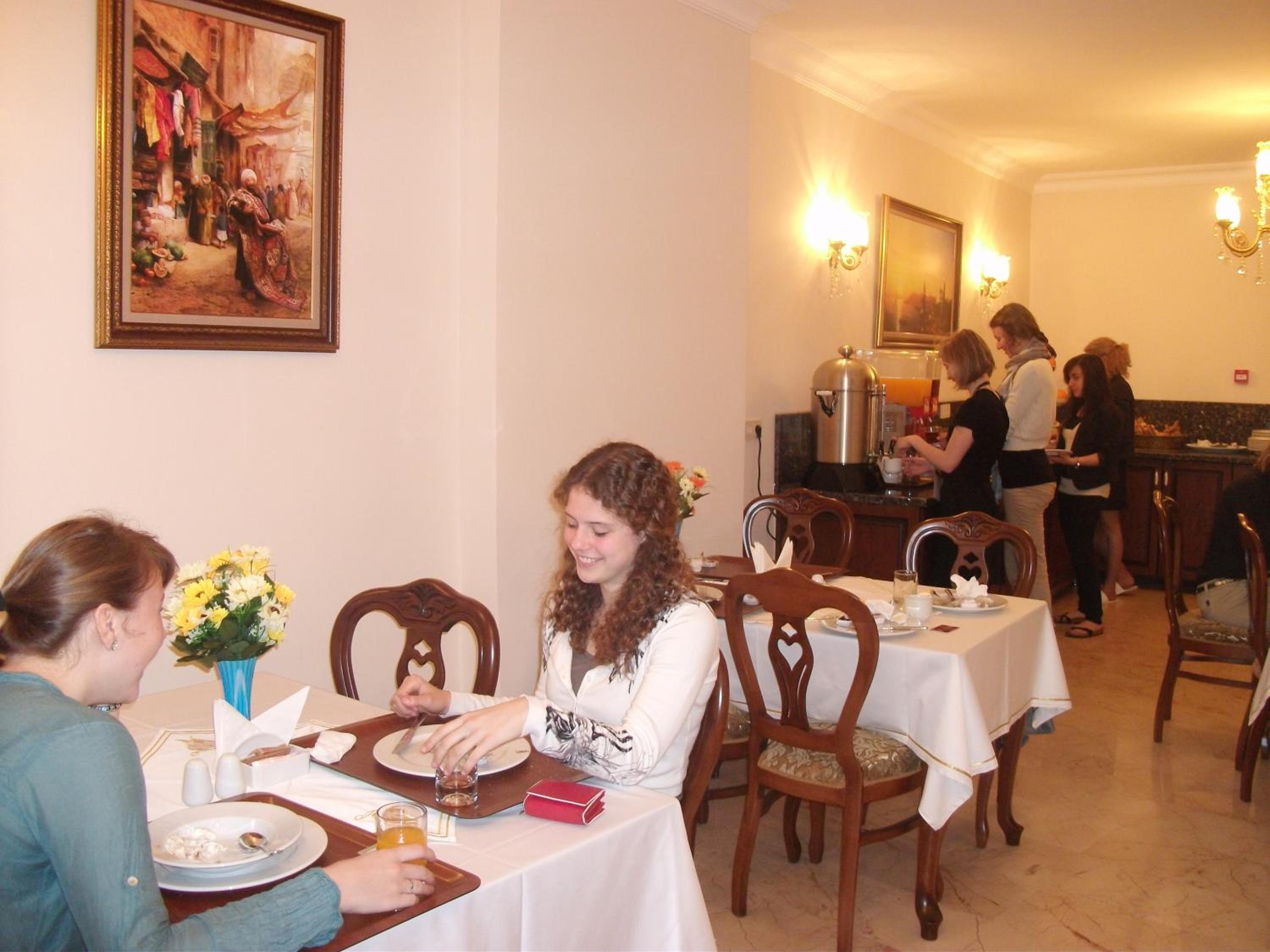 Sultan Palace Hotel - Image 48