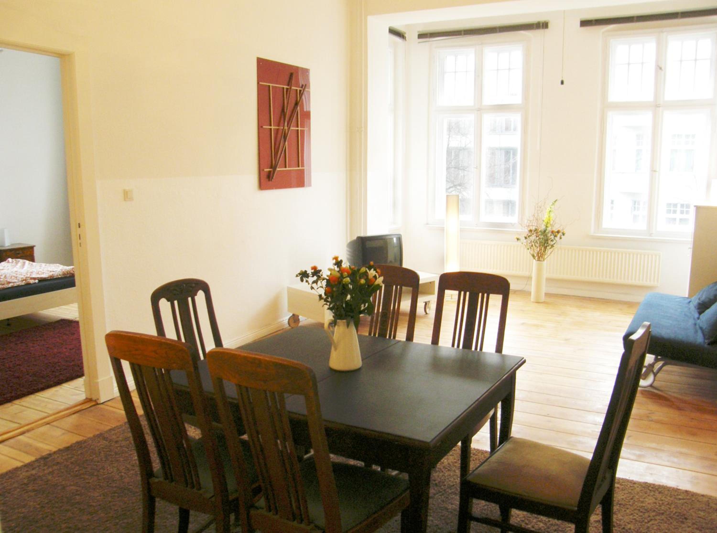 Elegante Altbauwohnung (CB1)