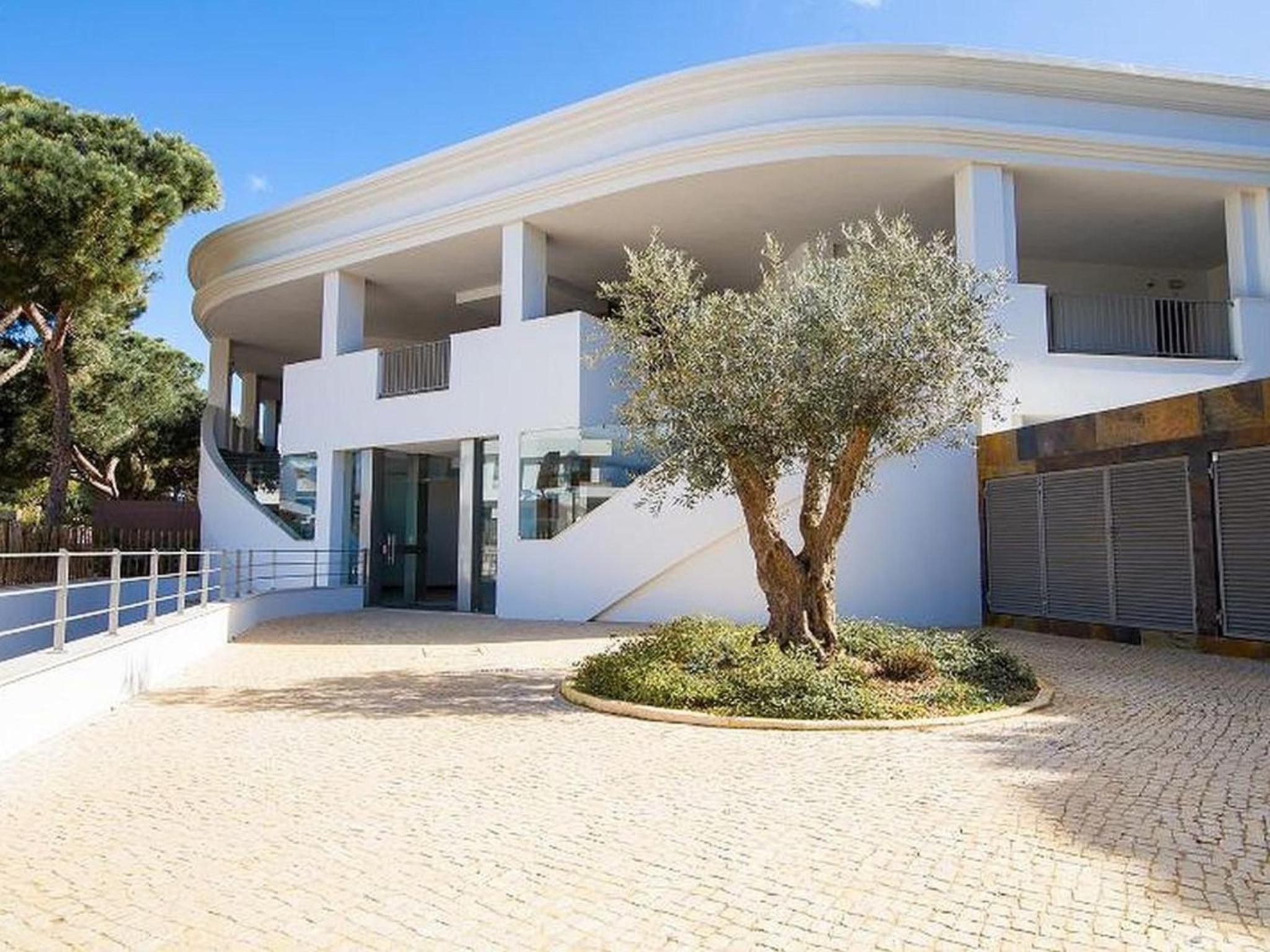 Hotel Luxurious T2 Apartment, Olhos Dagua